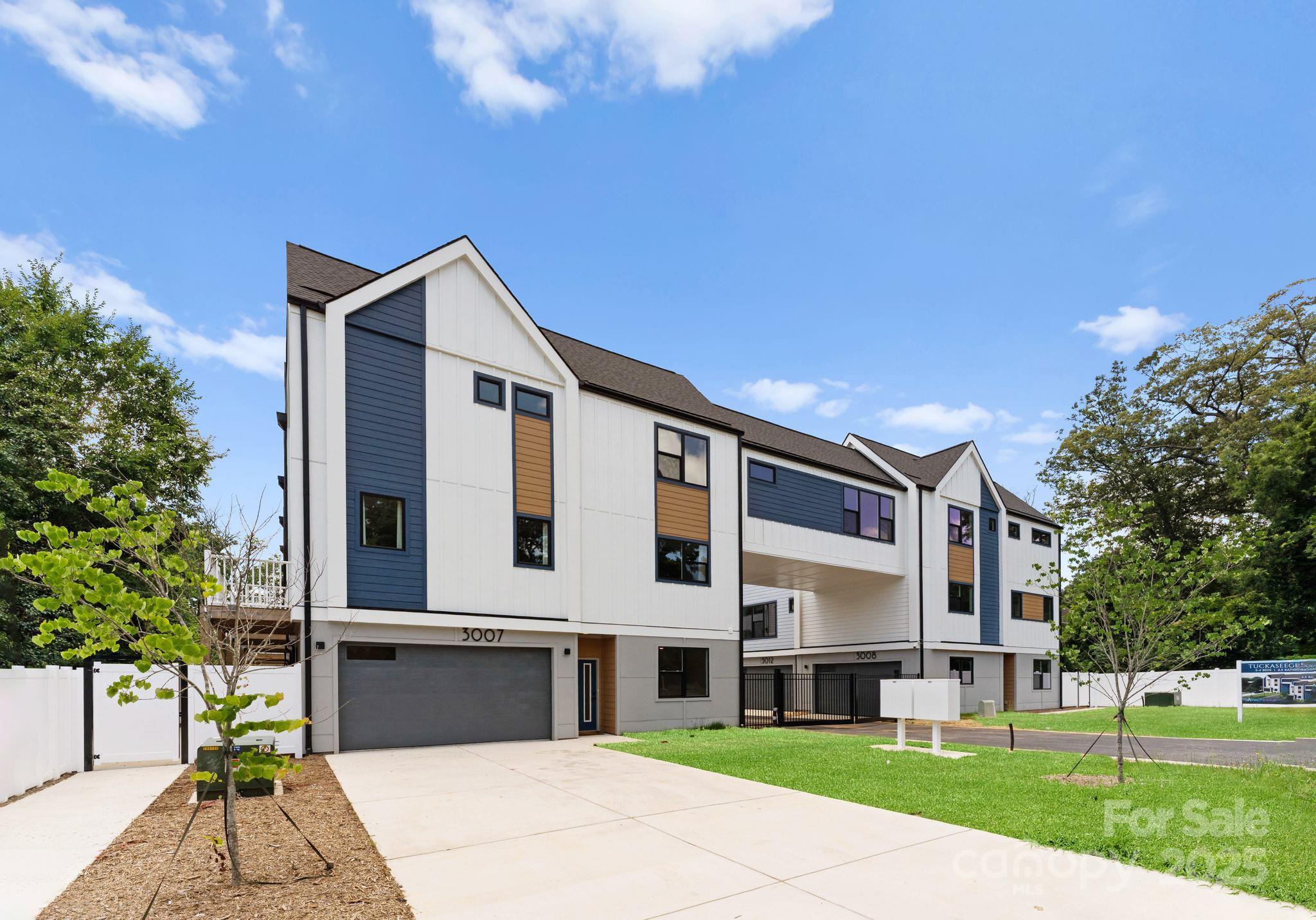 3023 Yada Lane
