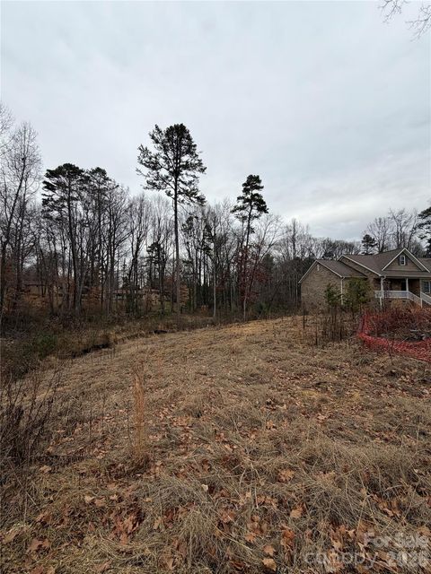 Photo of 4351 La Brea Drive, Charlotte, NC 28216 (MLS # 4337979)