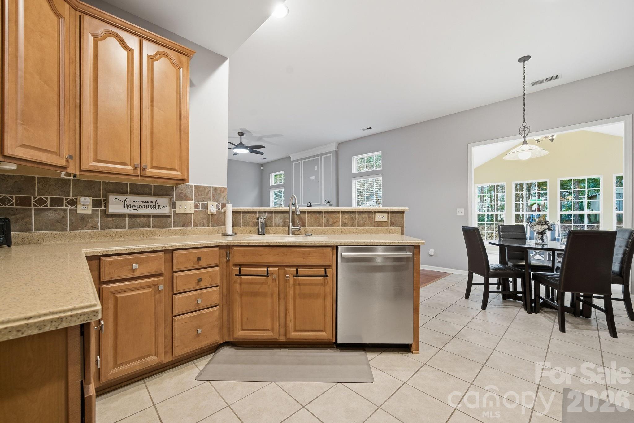 1022 Fountainbrook Drive