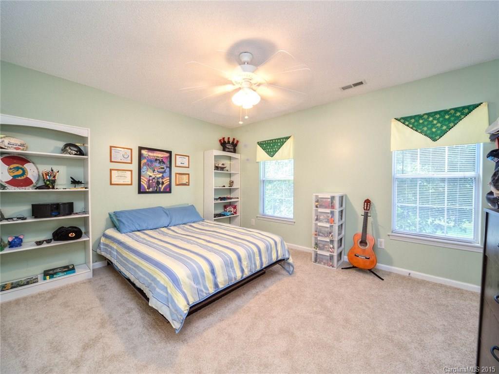 Wiltshire Manor - Residential