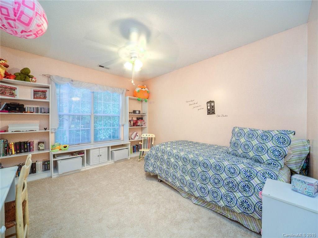 Wiltshire Manor - Residential