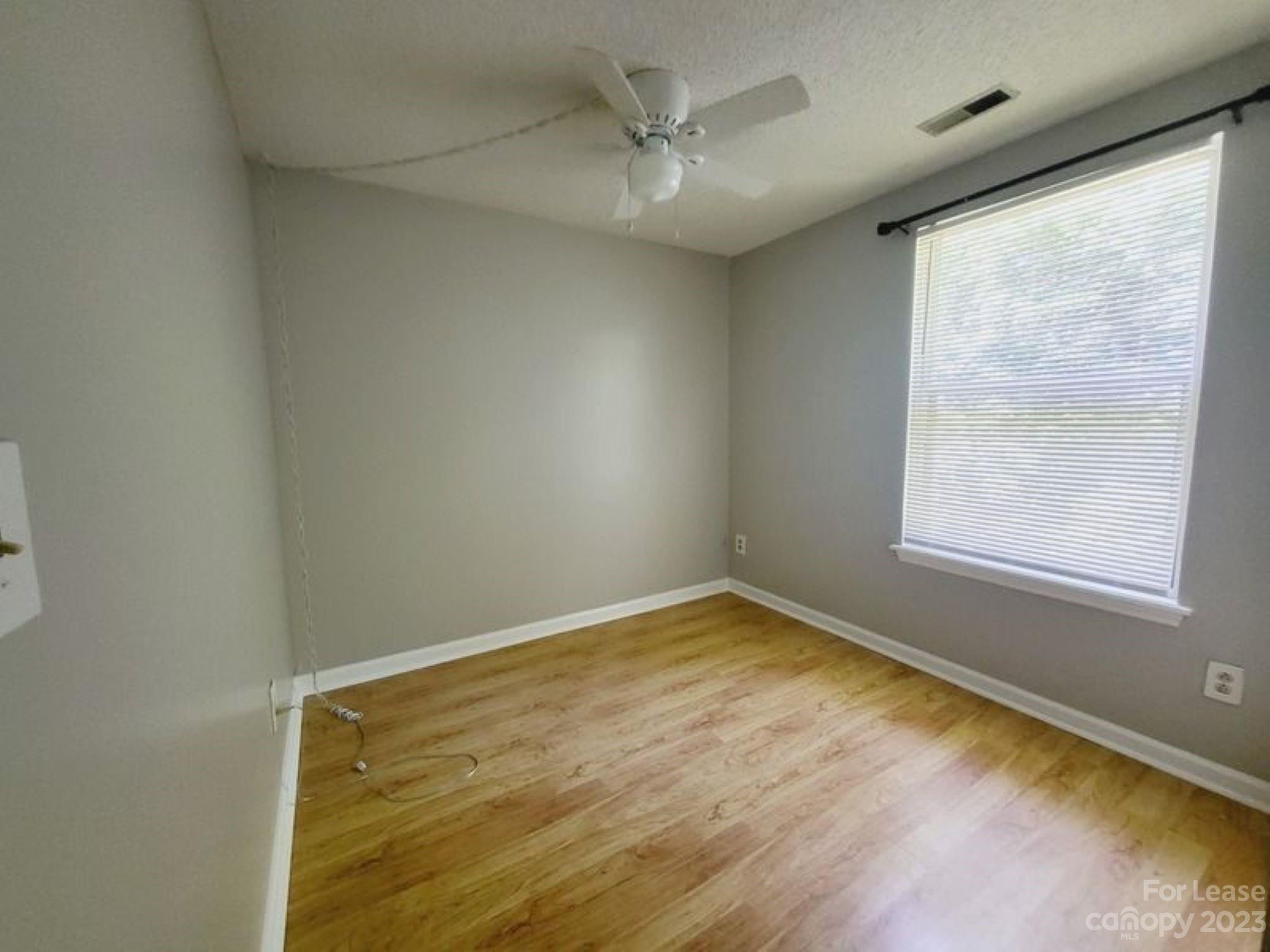 Pheasant Knoll - Residential Lease