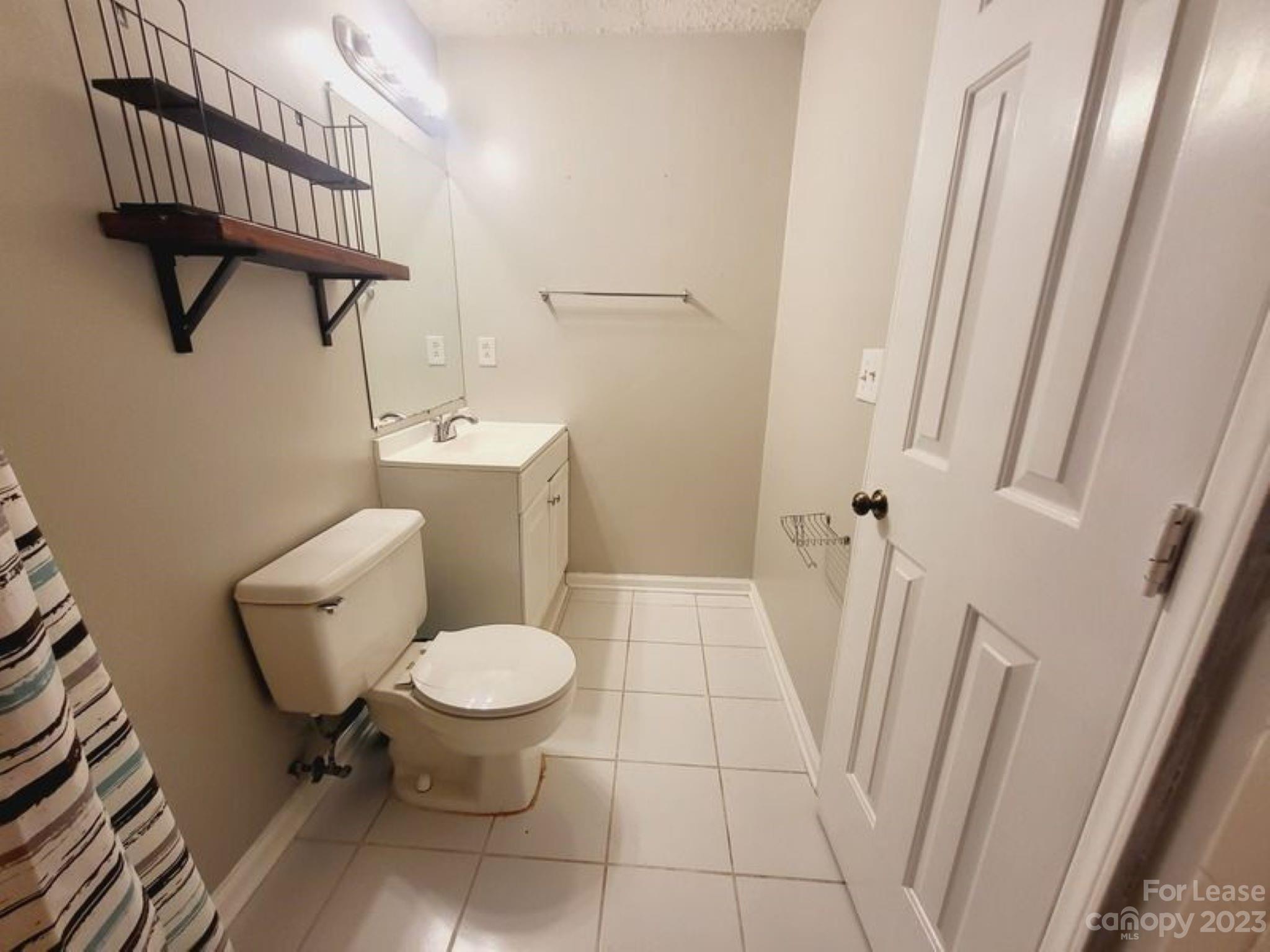 Pheasant Knoll - Residential Lease