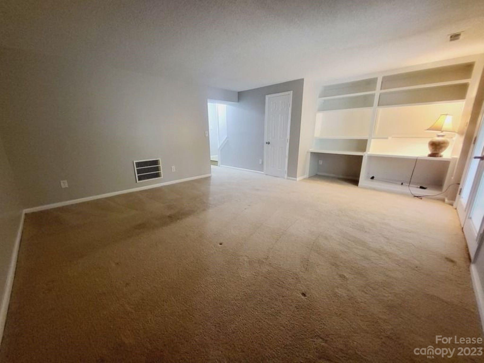 Pheasant Knoll - Residential Lease