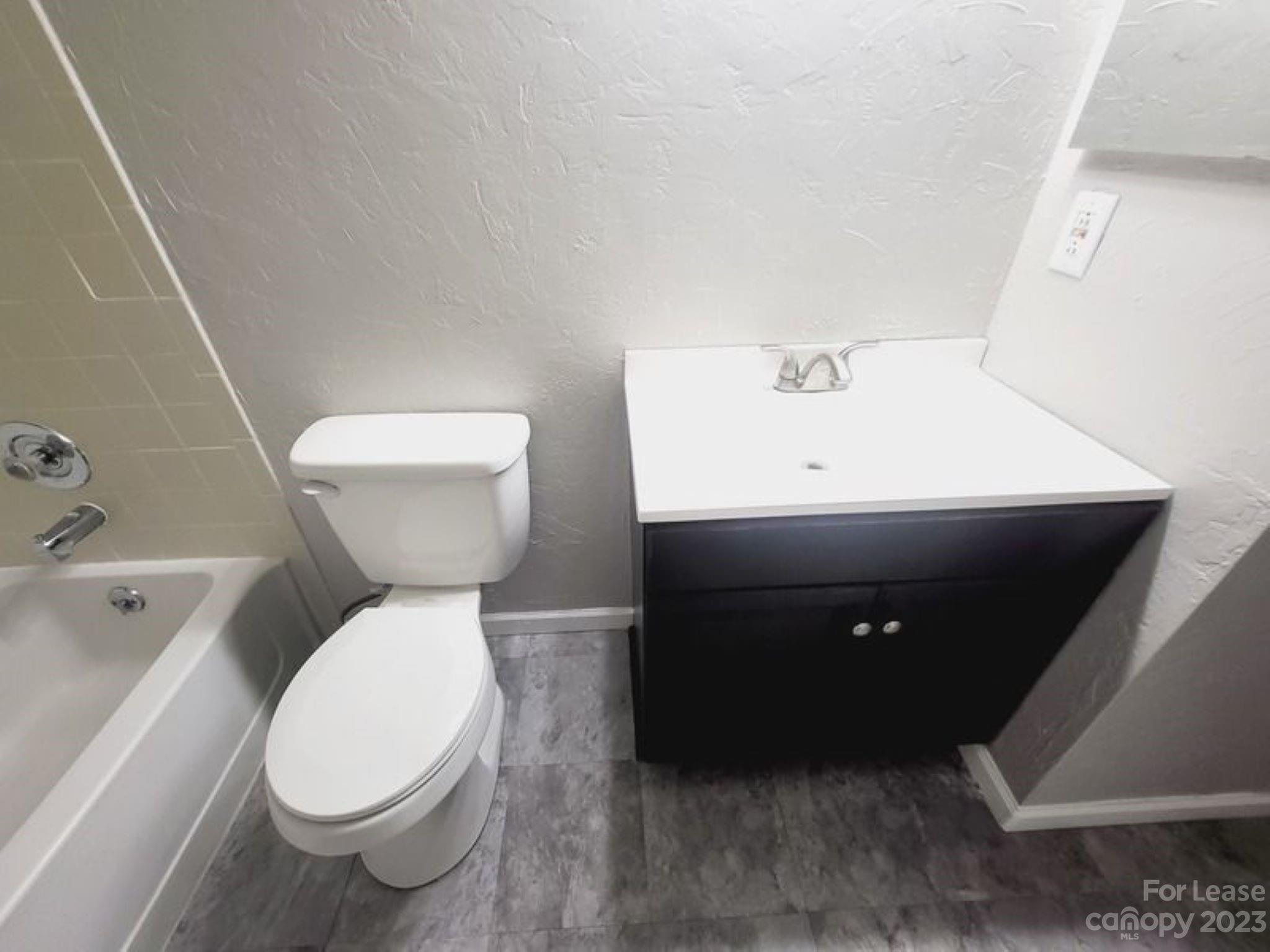 Pheasant Knoll - Residential Lease