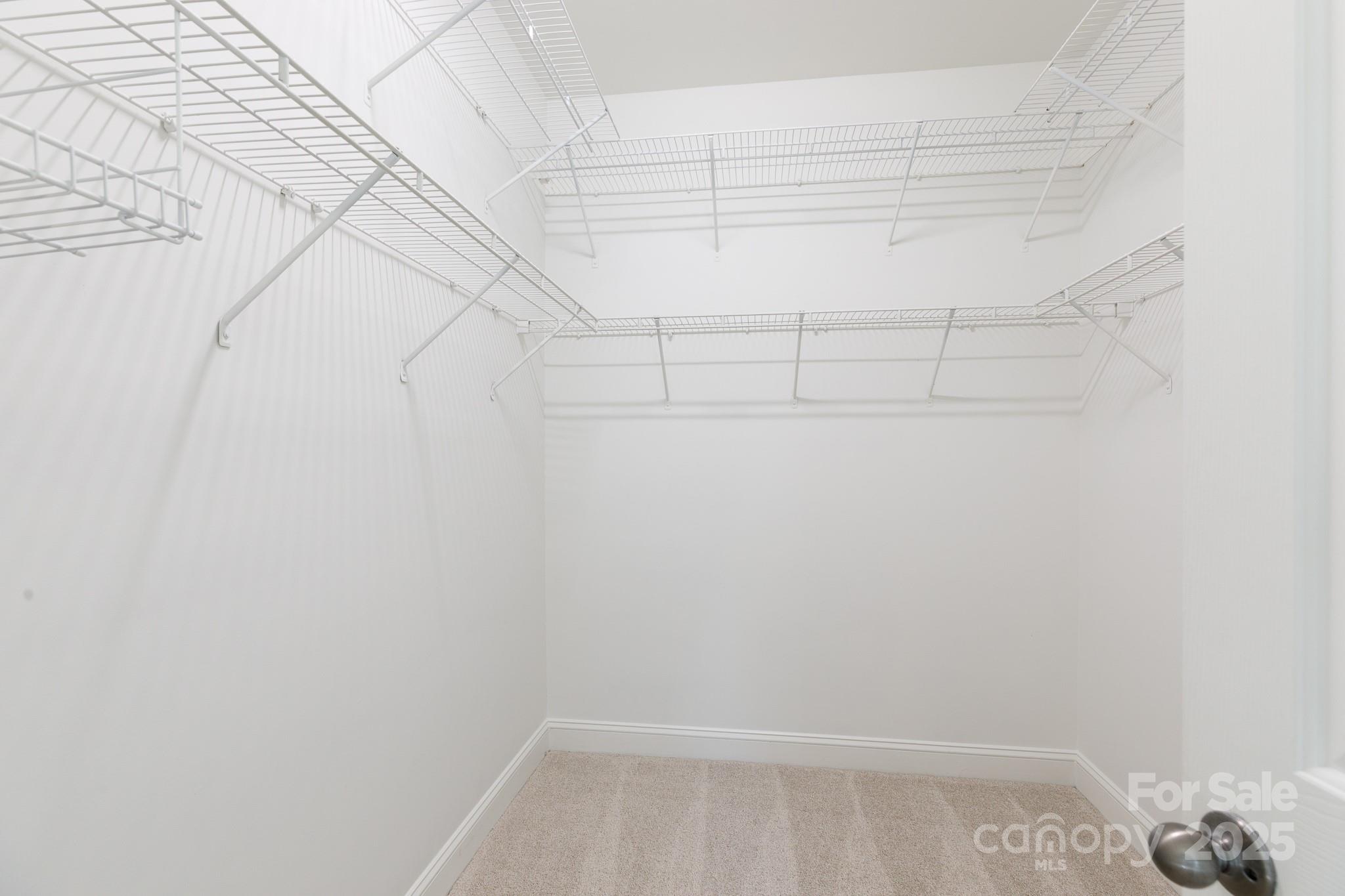 English Trails - Residential