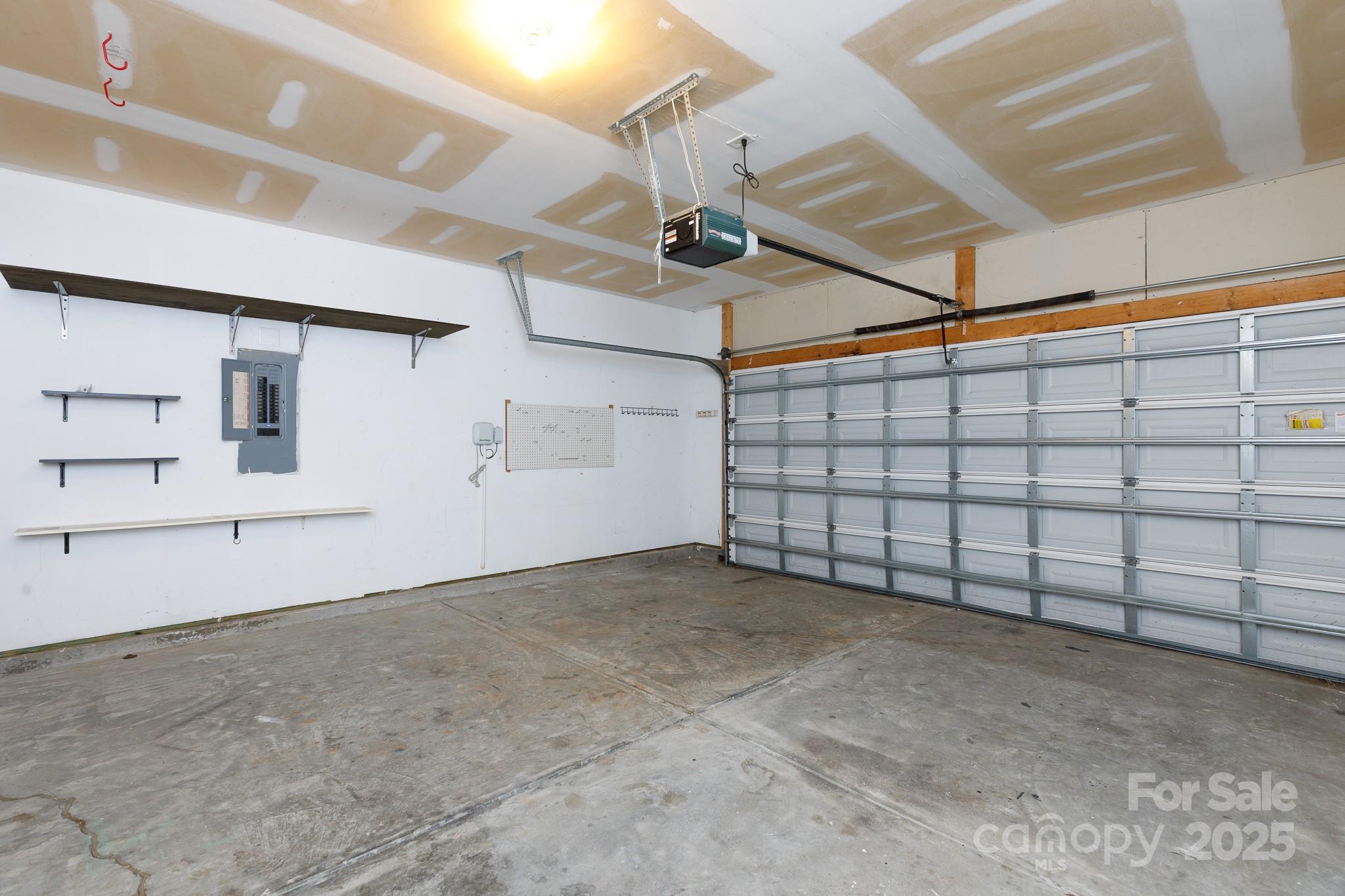 English Trails - Residential