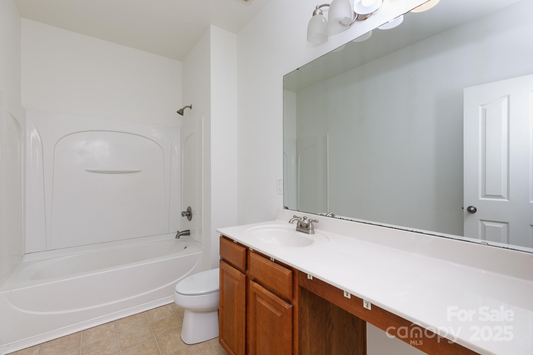 English Trails - Residential