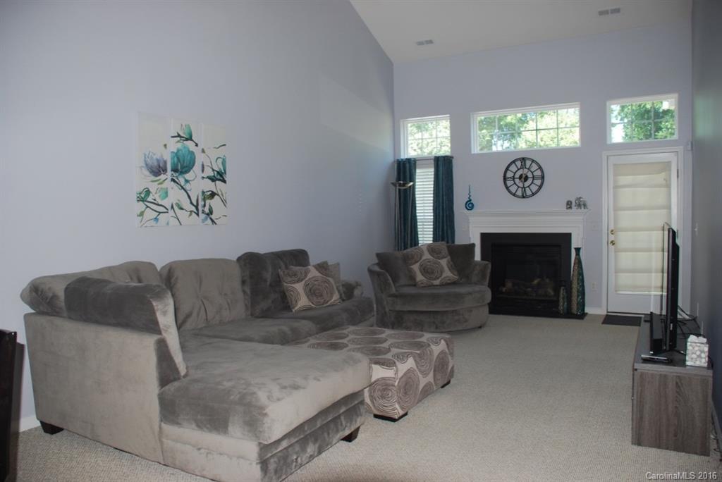 Autumn Cove at Lake Wylie - Residential Lease