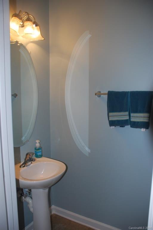 Autumn Cove at Lake Wylie - Residential Lease