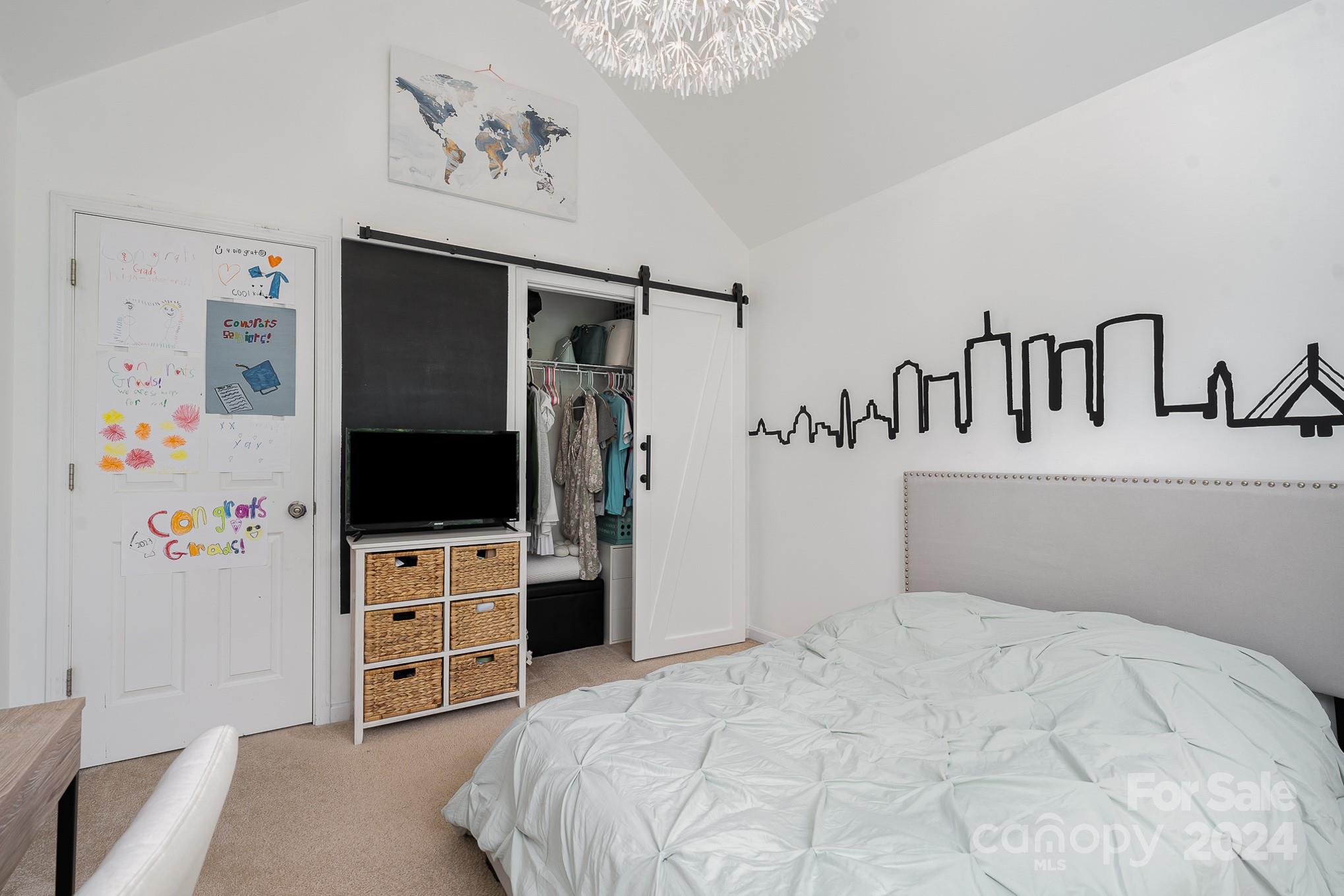 Sandy Pointe - Residential