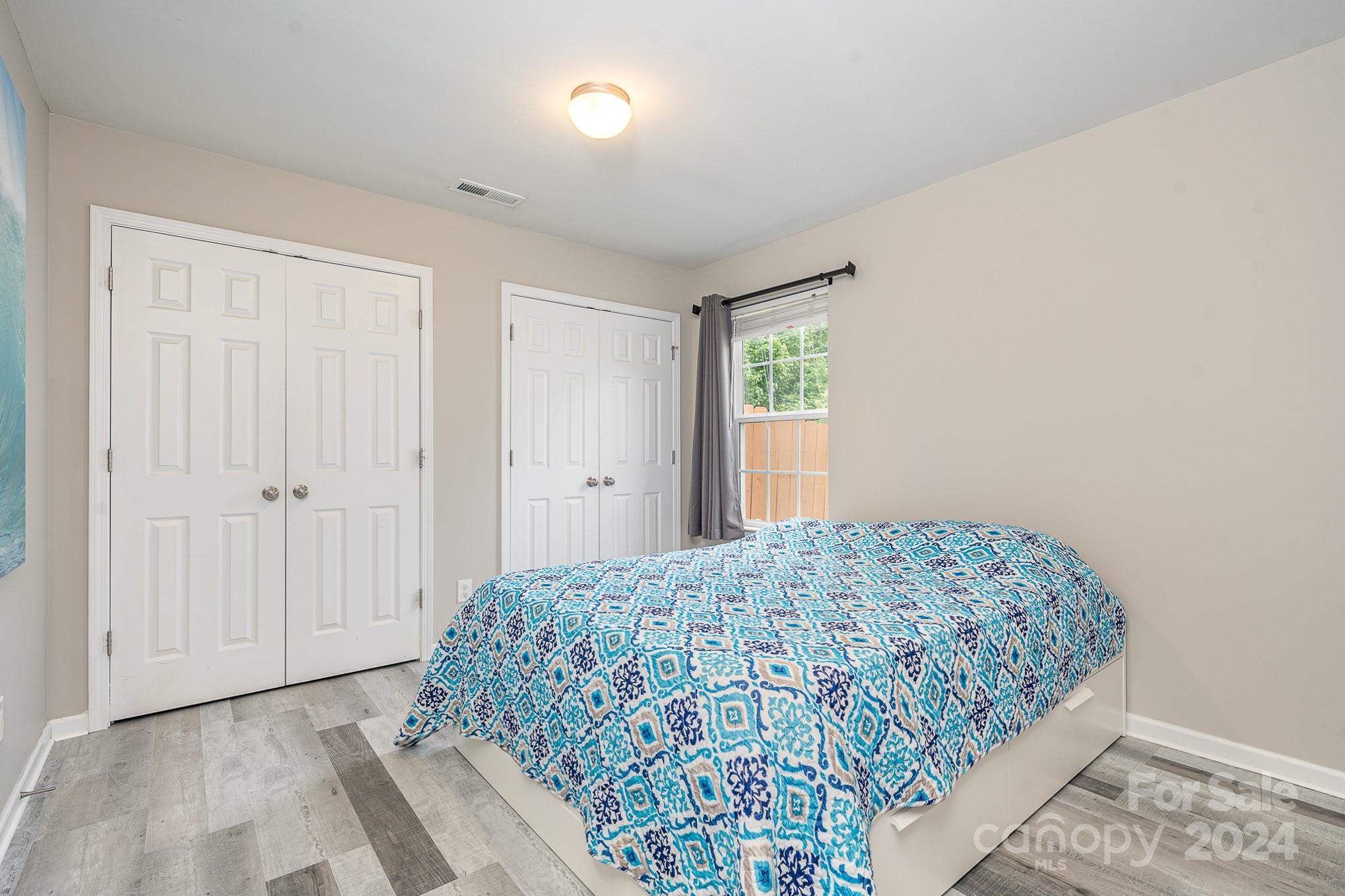 Sandy Pointe - Residential