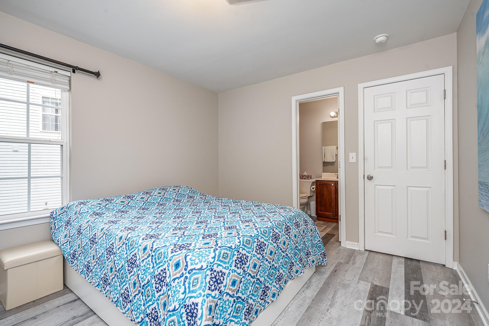 Sandy Pointe - Residential