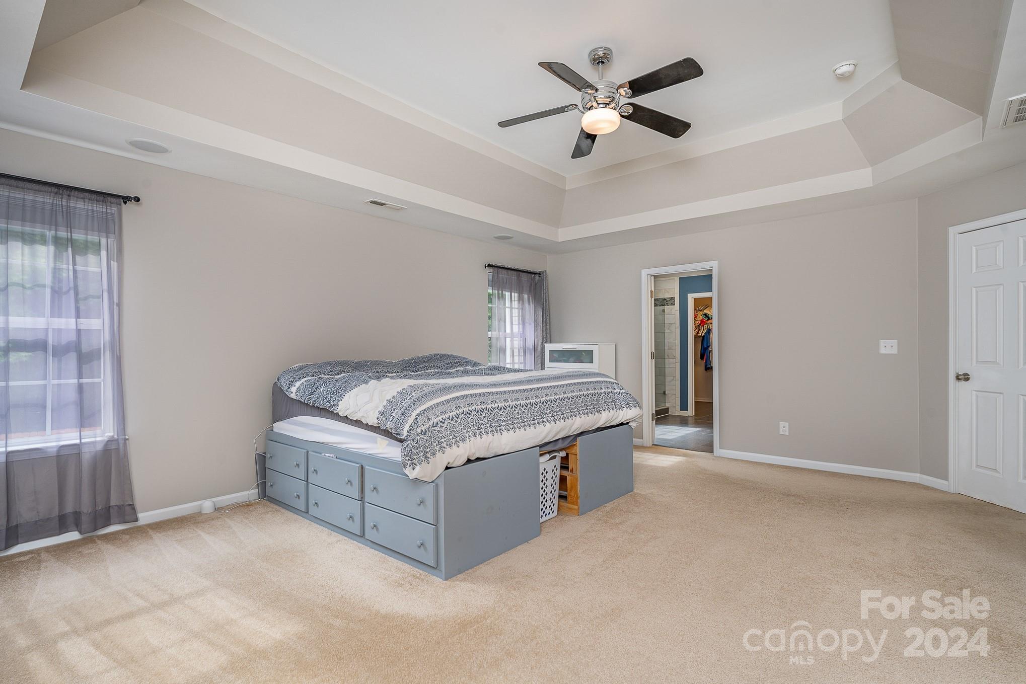 Sandy Pointe - Residential