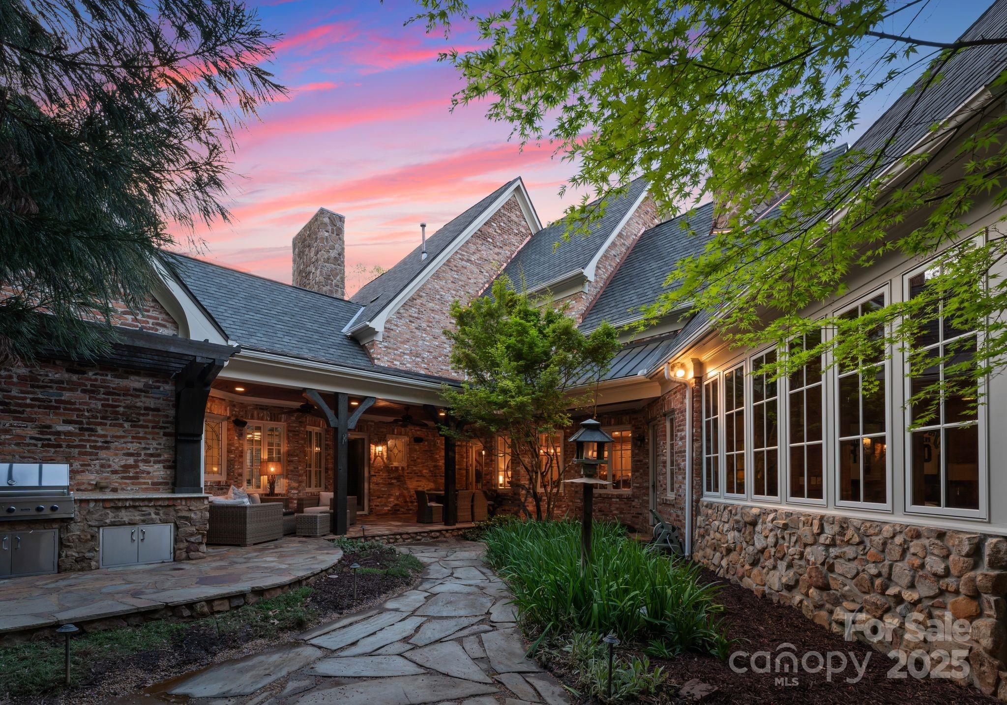 5512 Carmel Park Drive