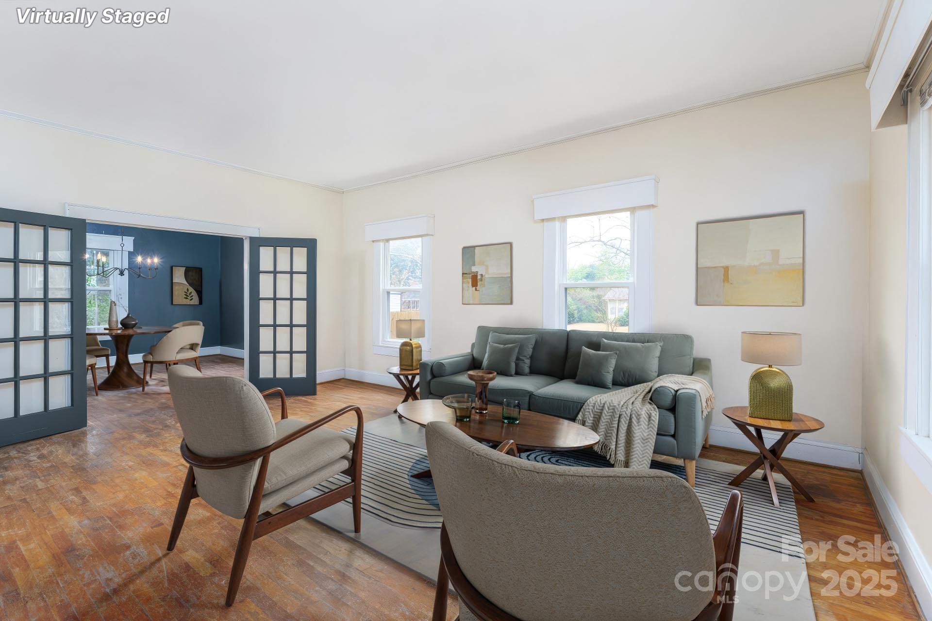 315 W Blakeney Street