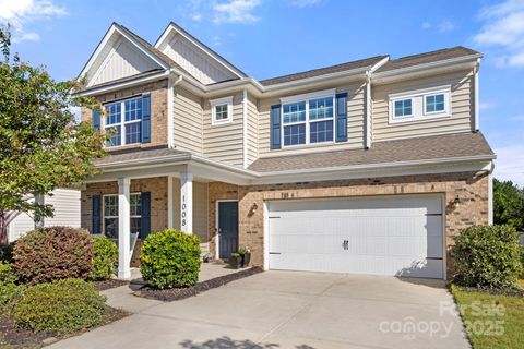 1008 Wainscott Drive Waxhaw NC 28173