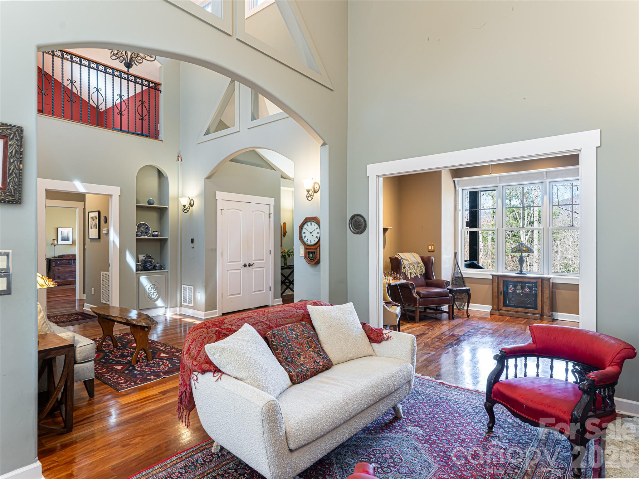 Oak Hollow - Residential