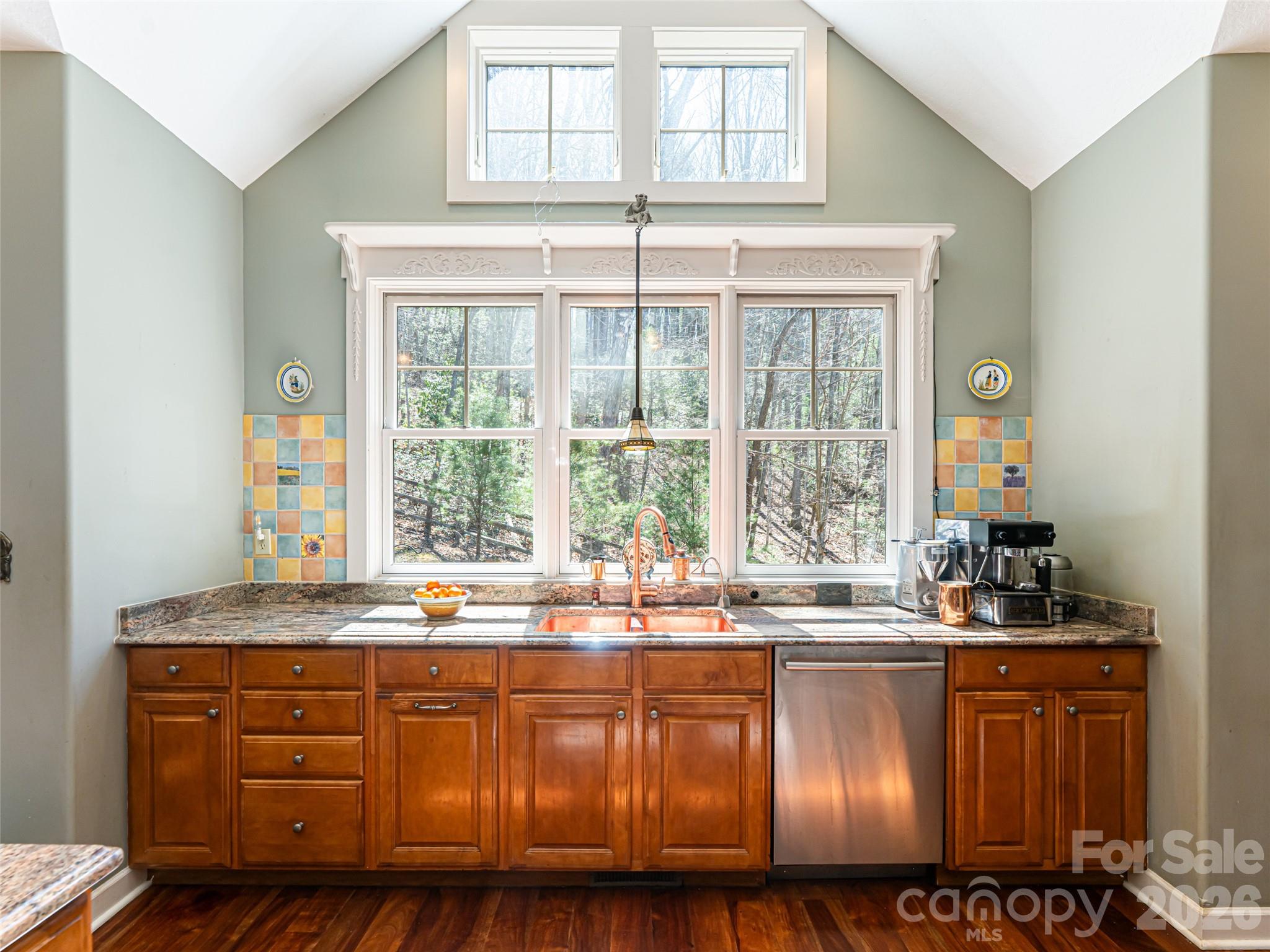 Oak Hollow - Residential