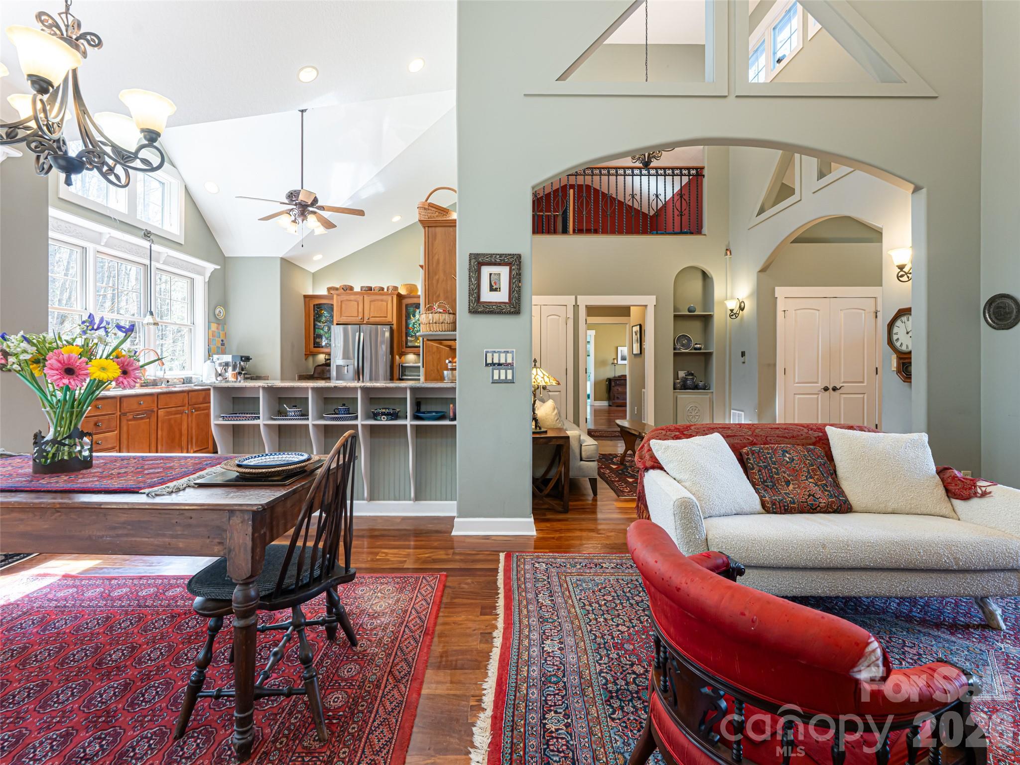 Oak Hollow - Residential