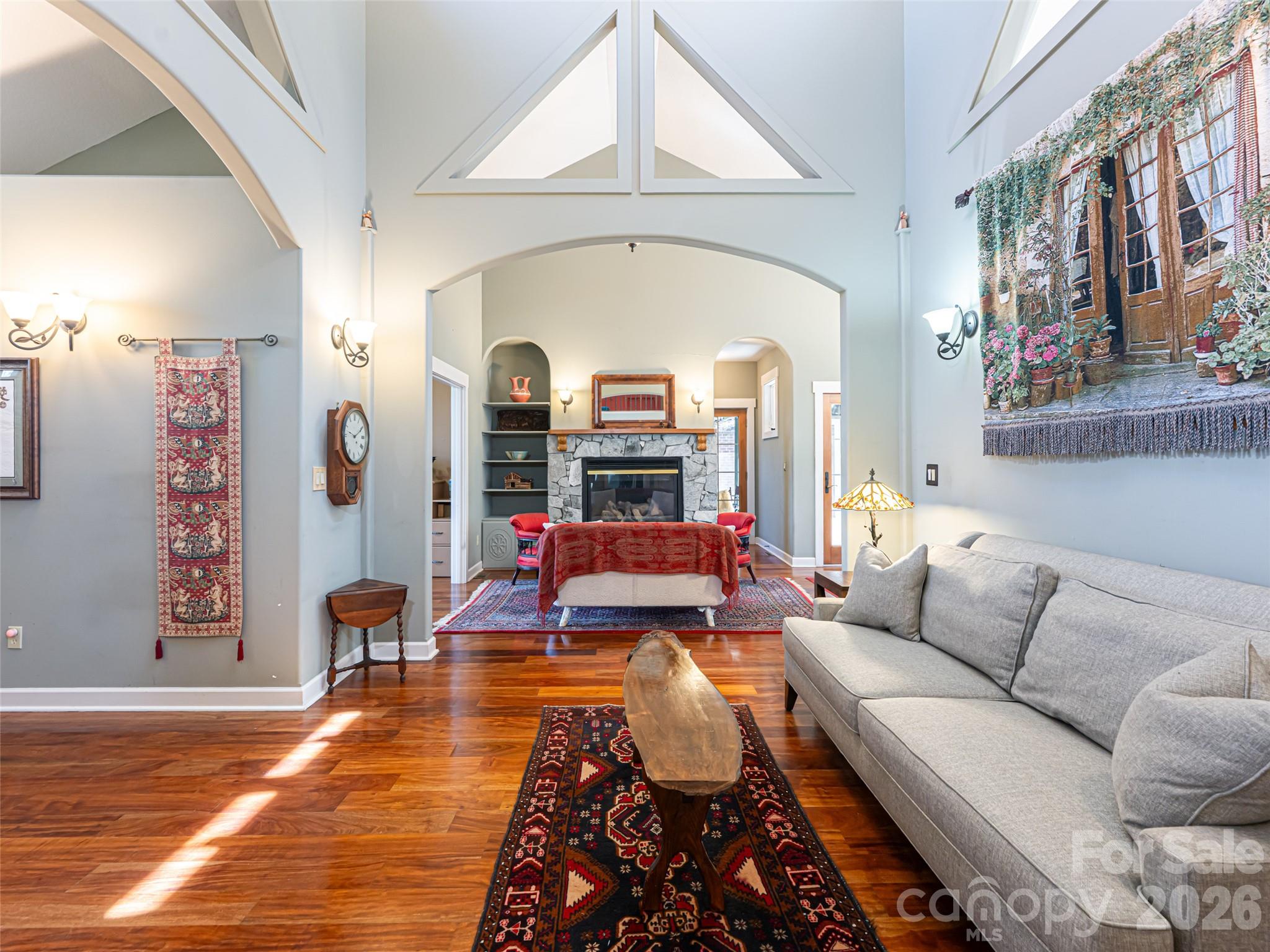 Oak Hollow - Residential