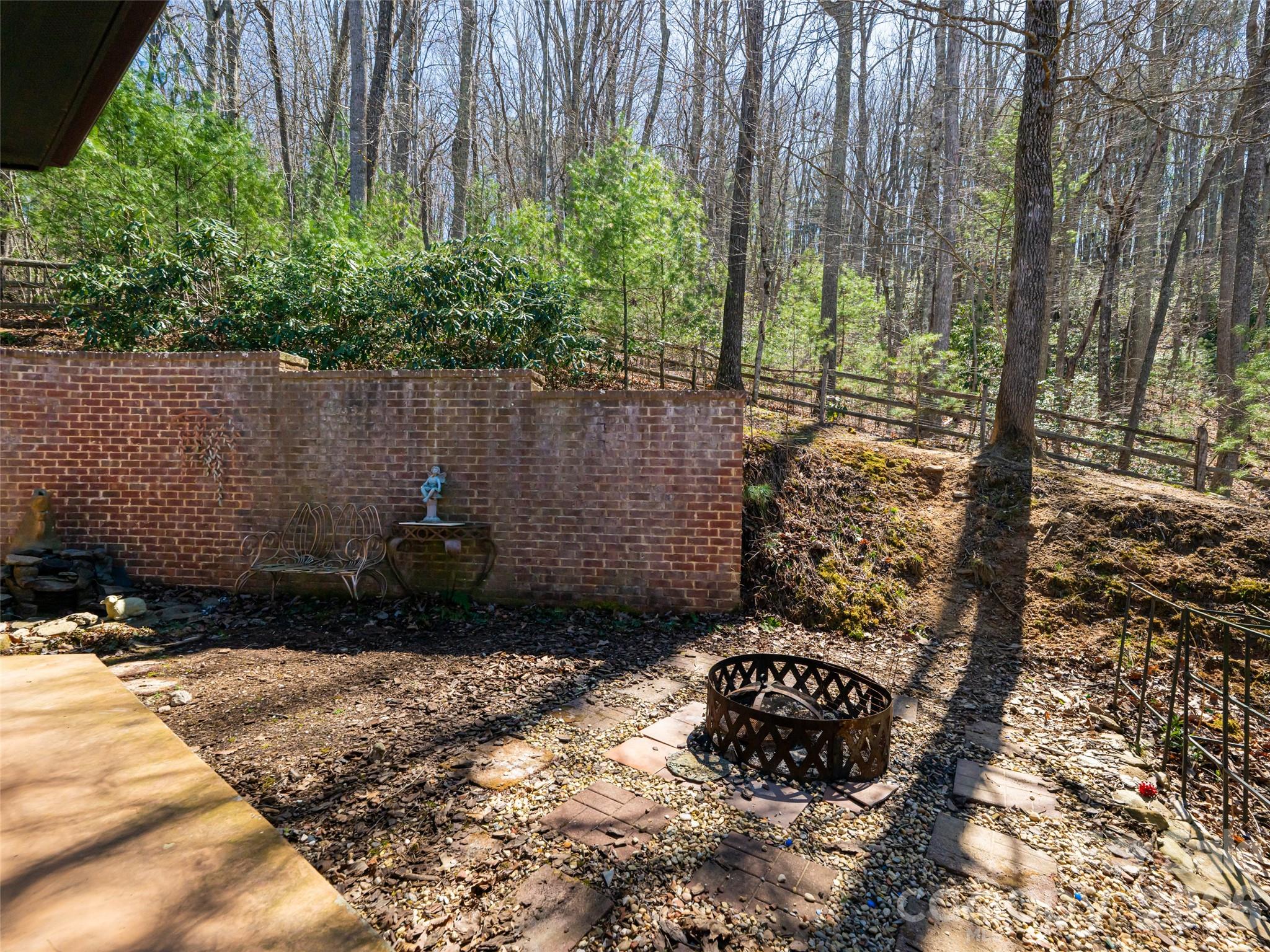 Oak Hollow - Residential