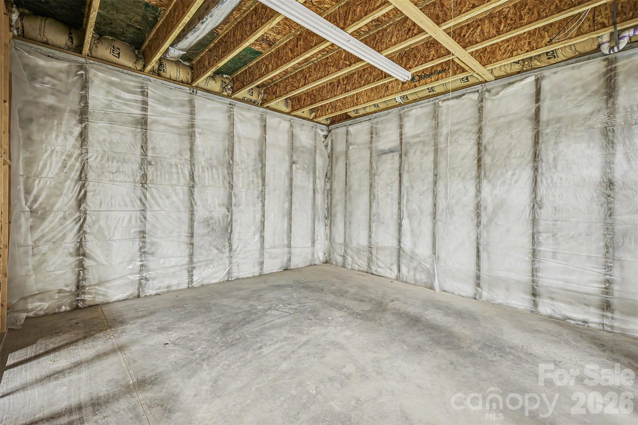 SHADY OAKS - Residential