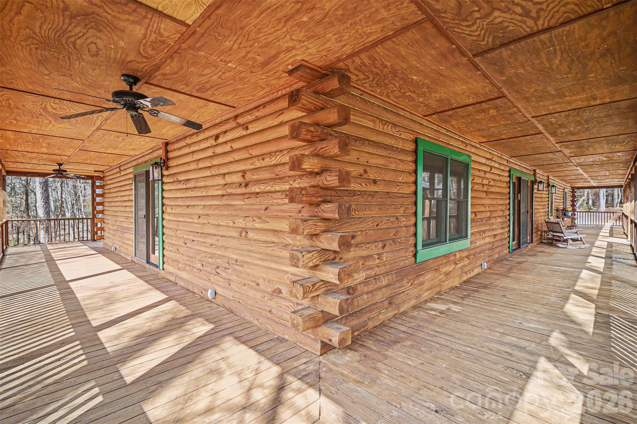 SHADY OAKS - Residential