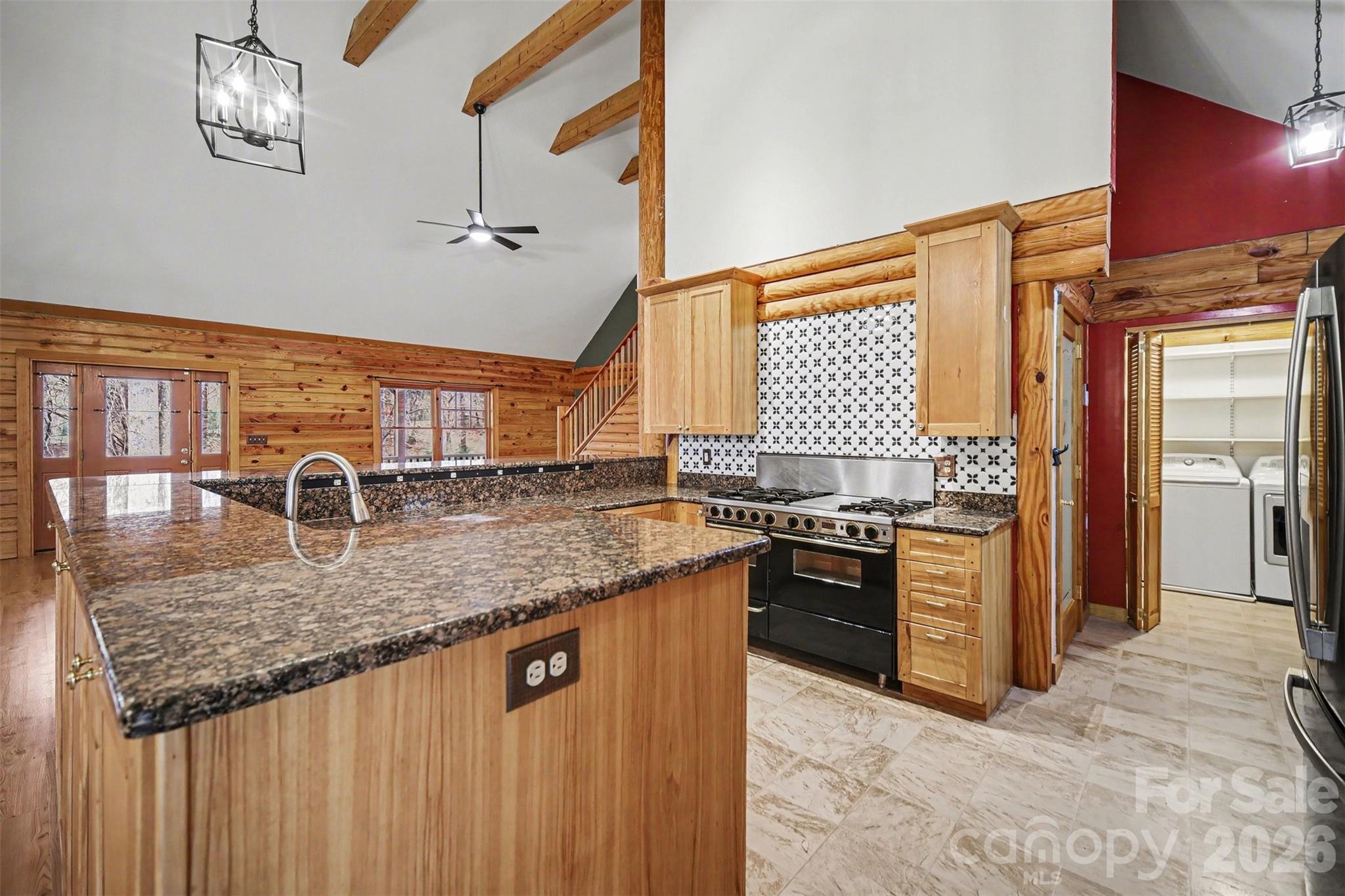 SHADY OAKS - Residential