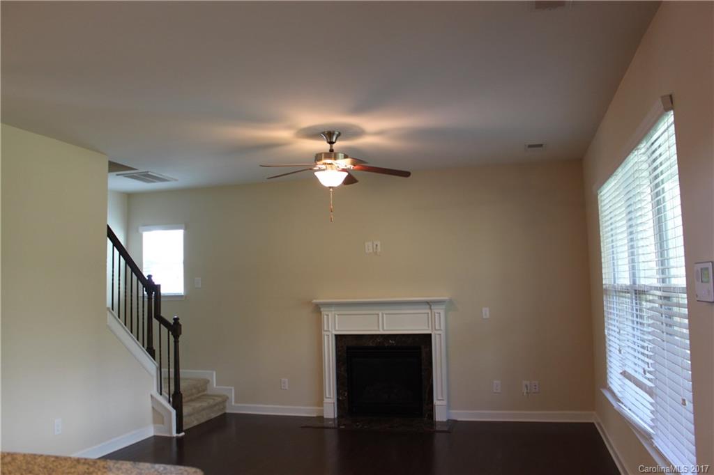 The Vineyards on Lake Wylie - Residential Lease