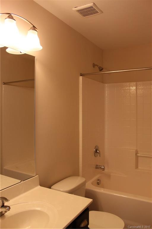 The Vineyards on Lake Wylie - Residential Lease