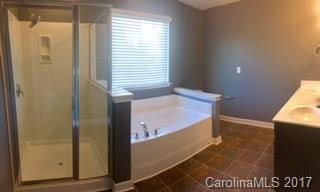 The Vineyards on Lake Wylie - Residential Lease