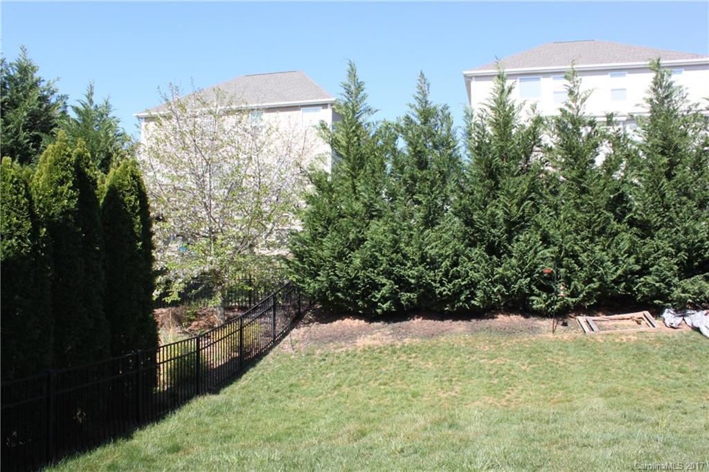 The Vineyards on Lake Wylie - Residential Lease