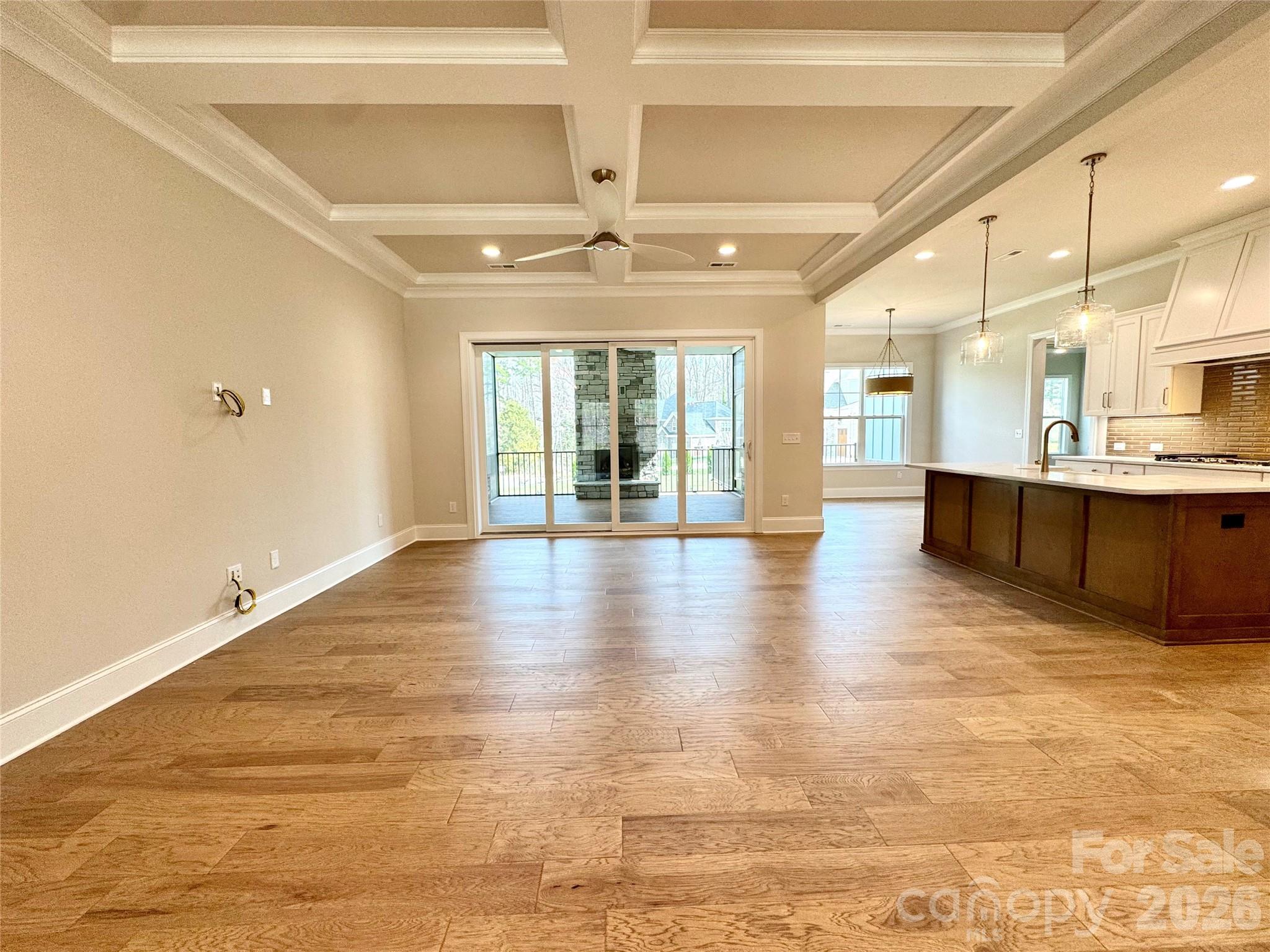 2400 Callaghan Court 70