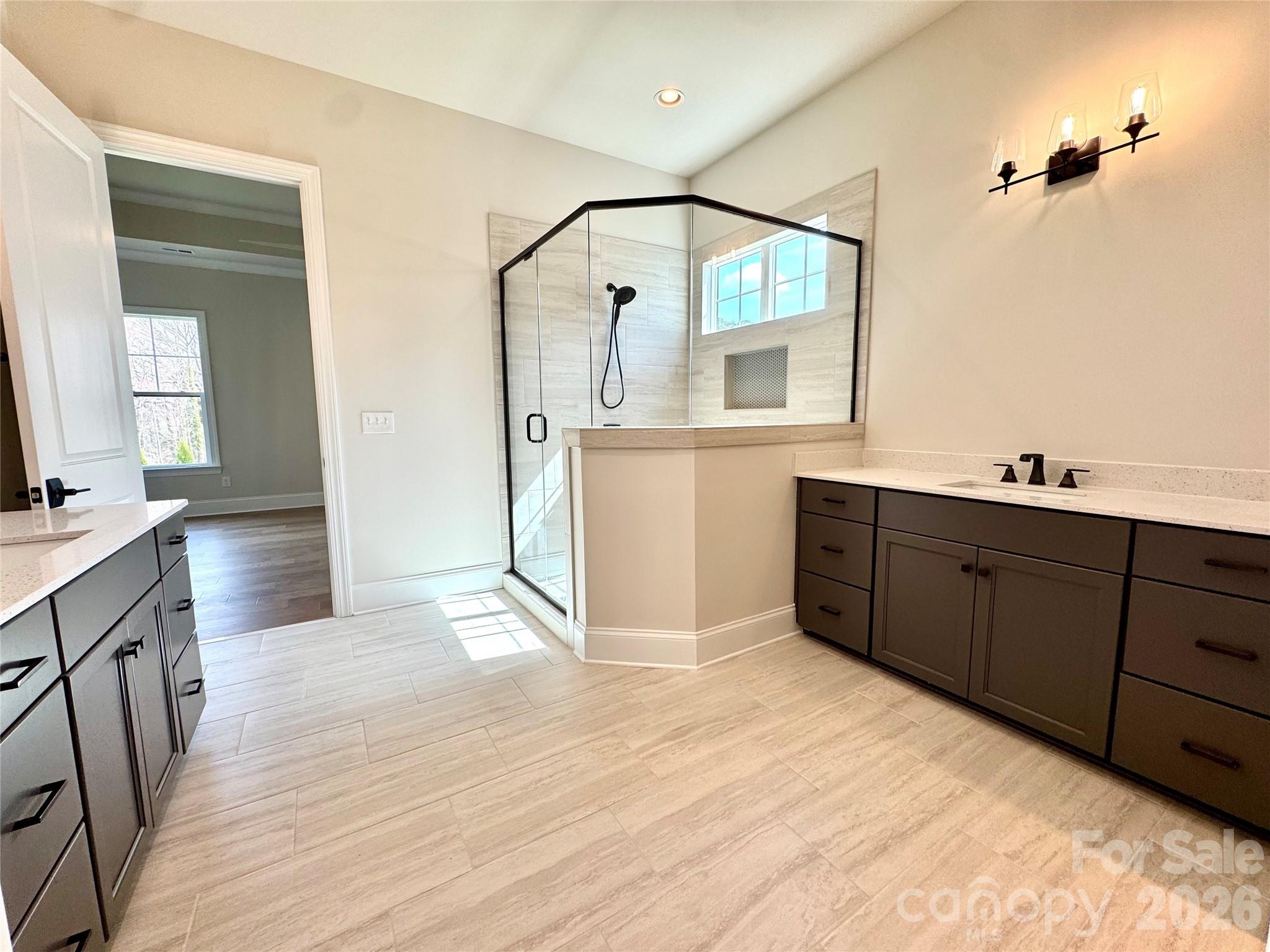 Irish Creek - Residential