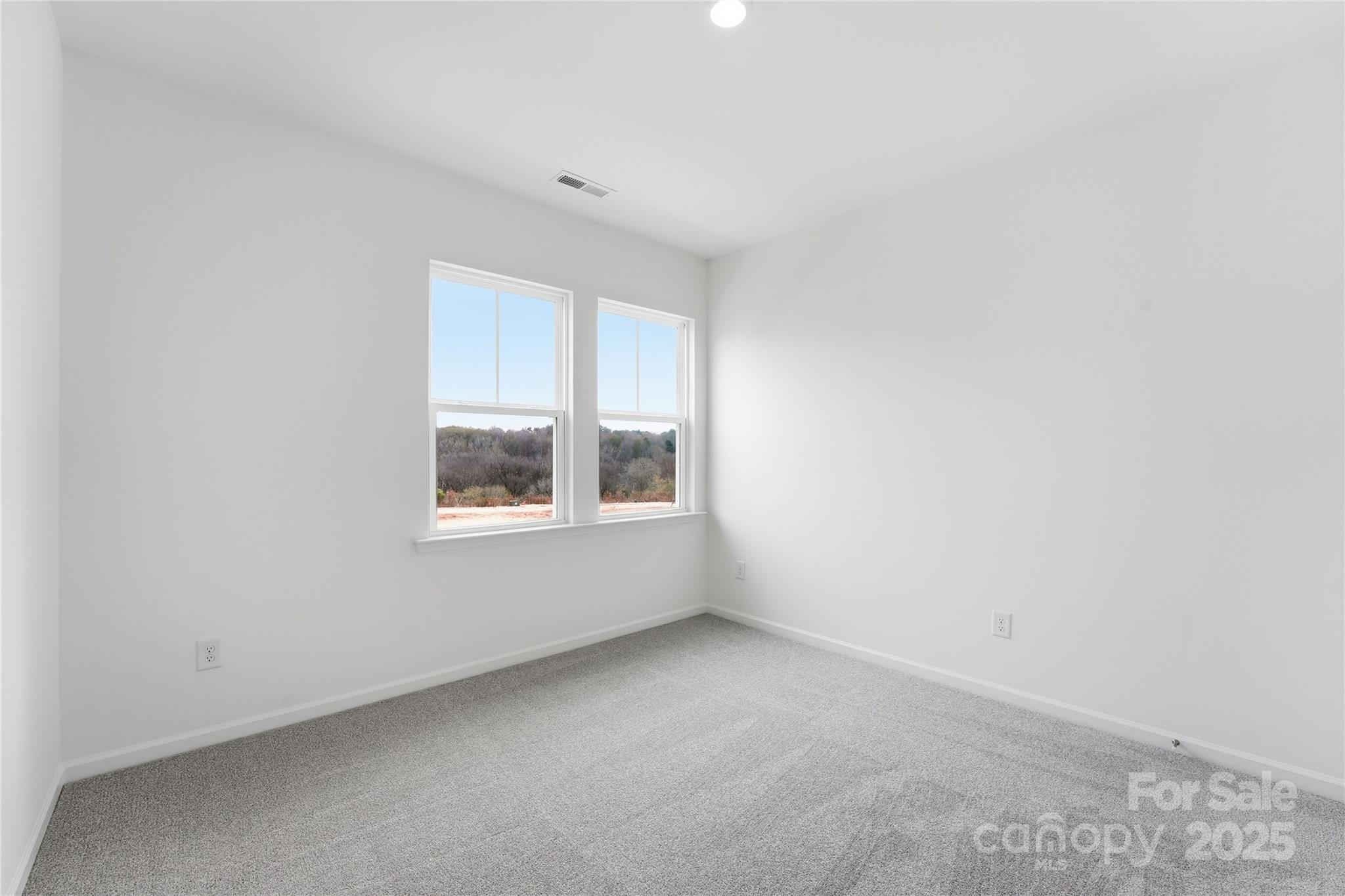 The Ridge at Sugar Creek - Residential