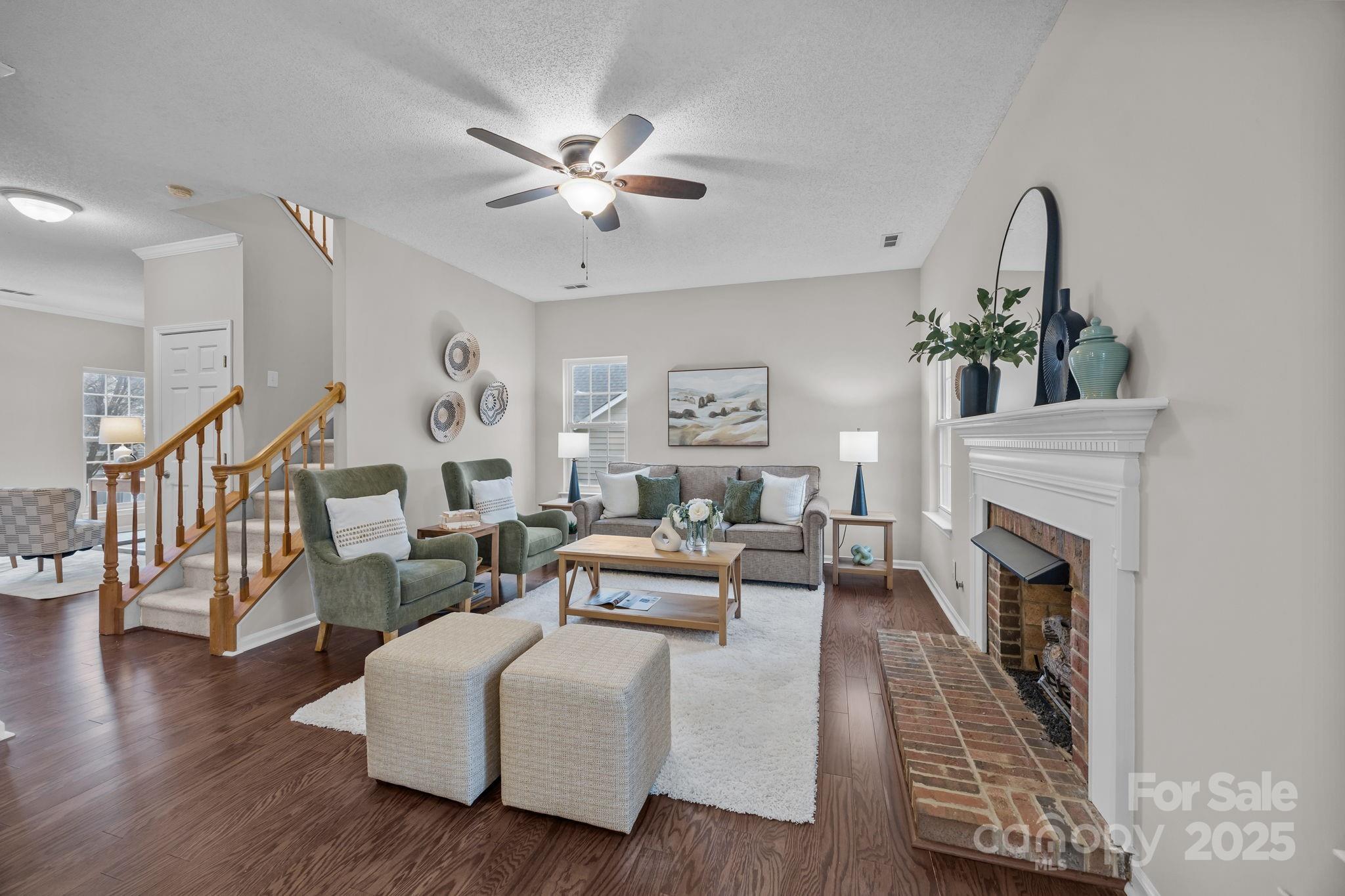 118 Meadow Pond Lane