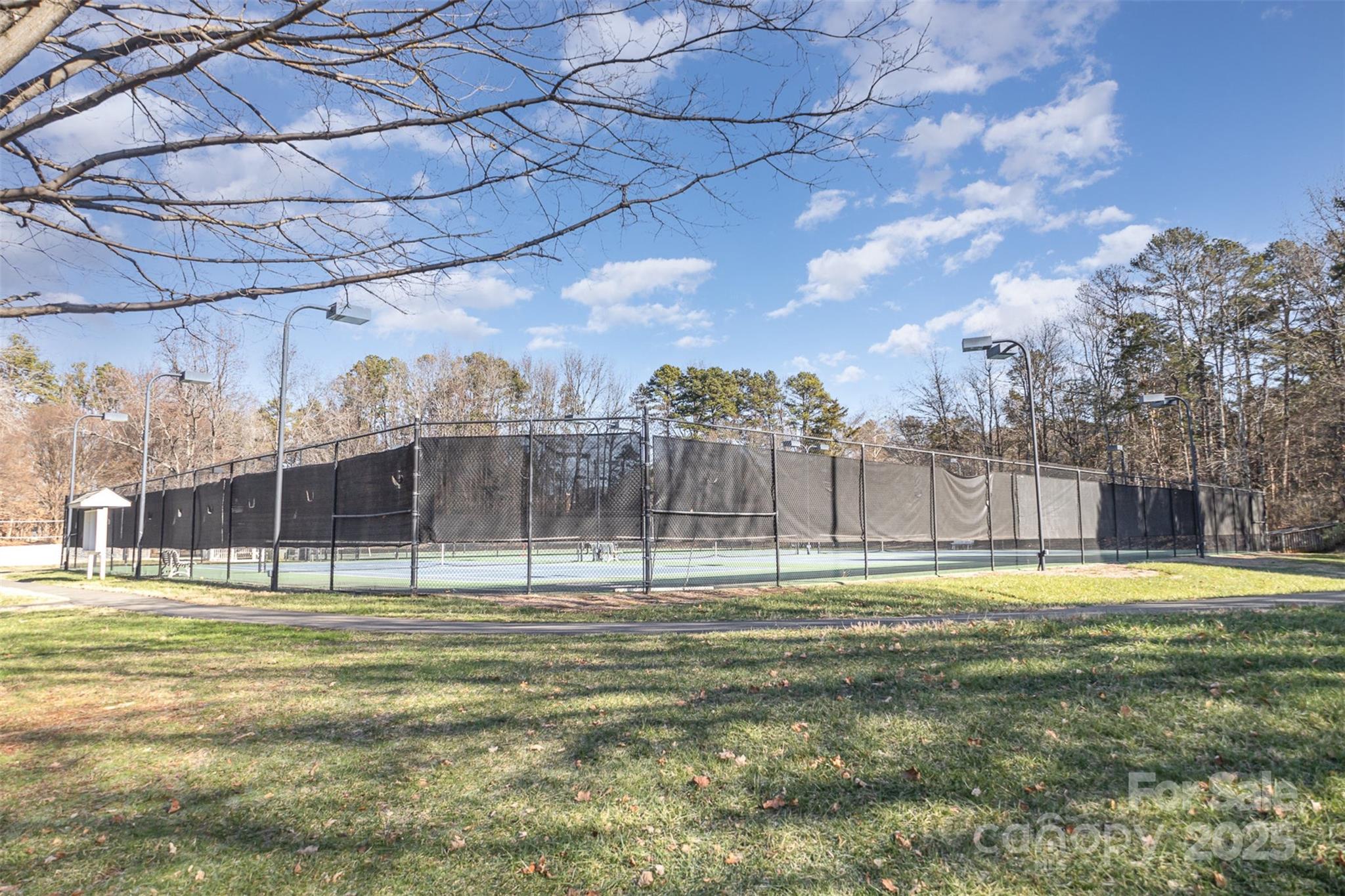 Davis Lake - Residential