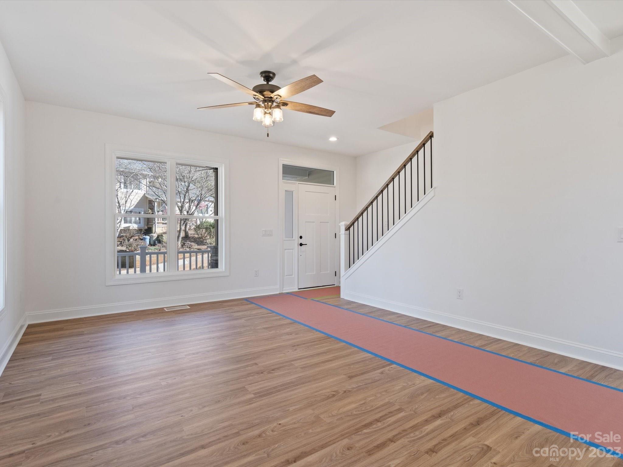 Tega Cay - Residential