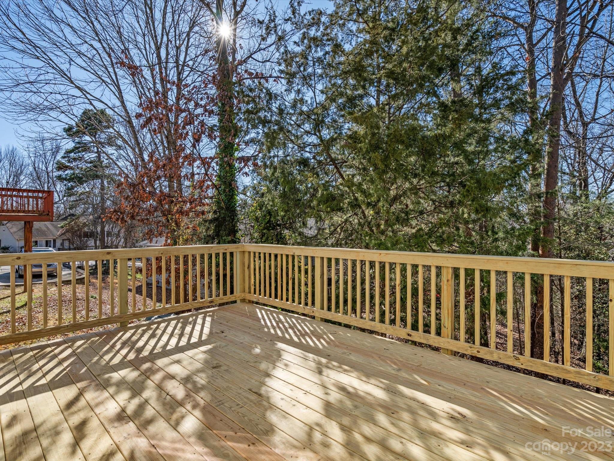 Tega Cay - Residential