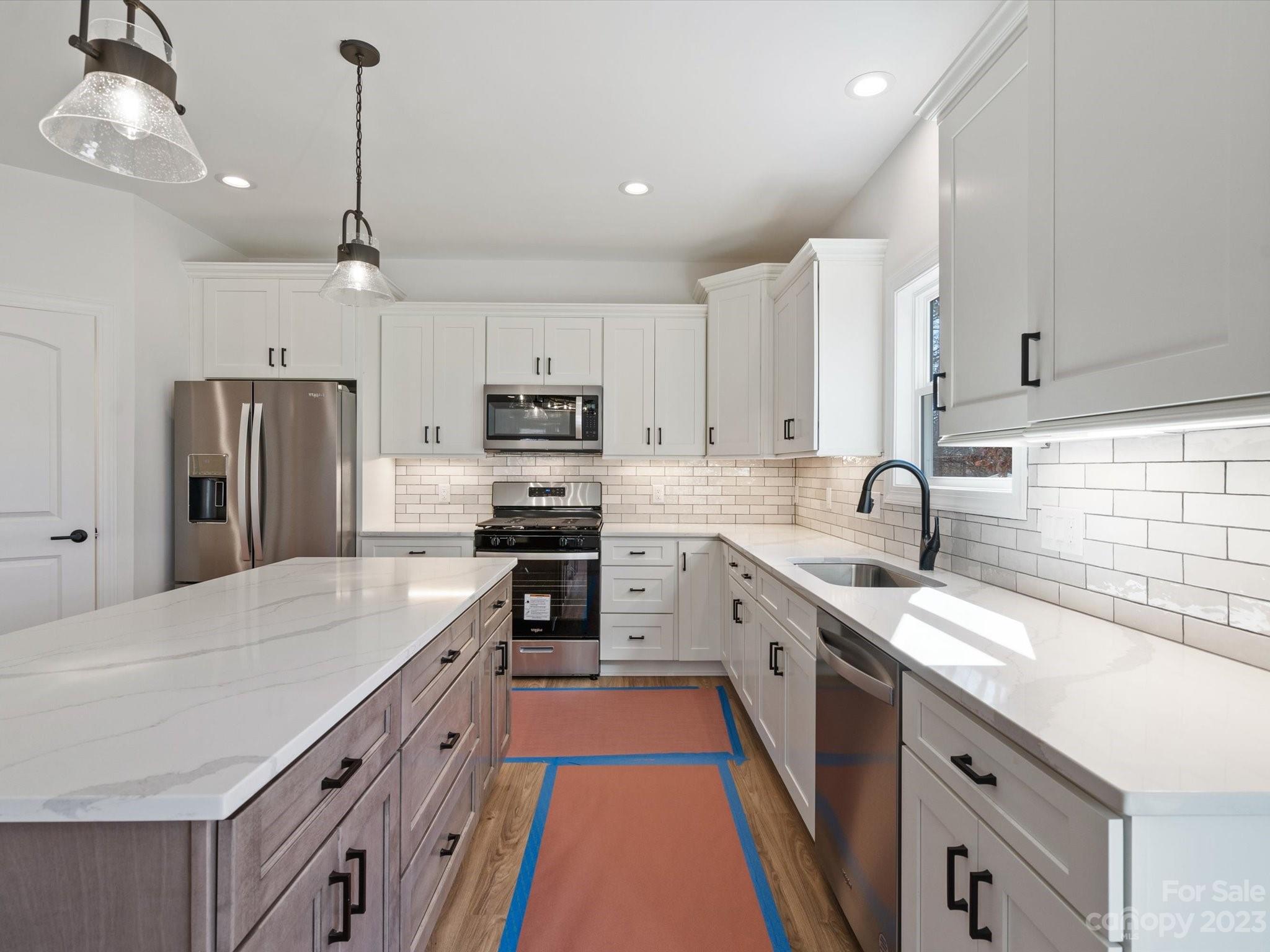 Tega Cay - Residential