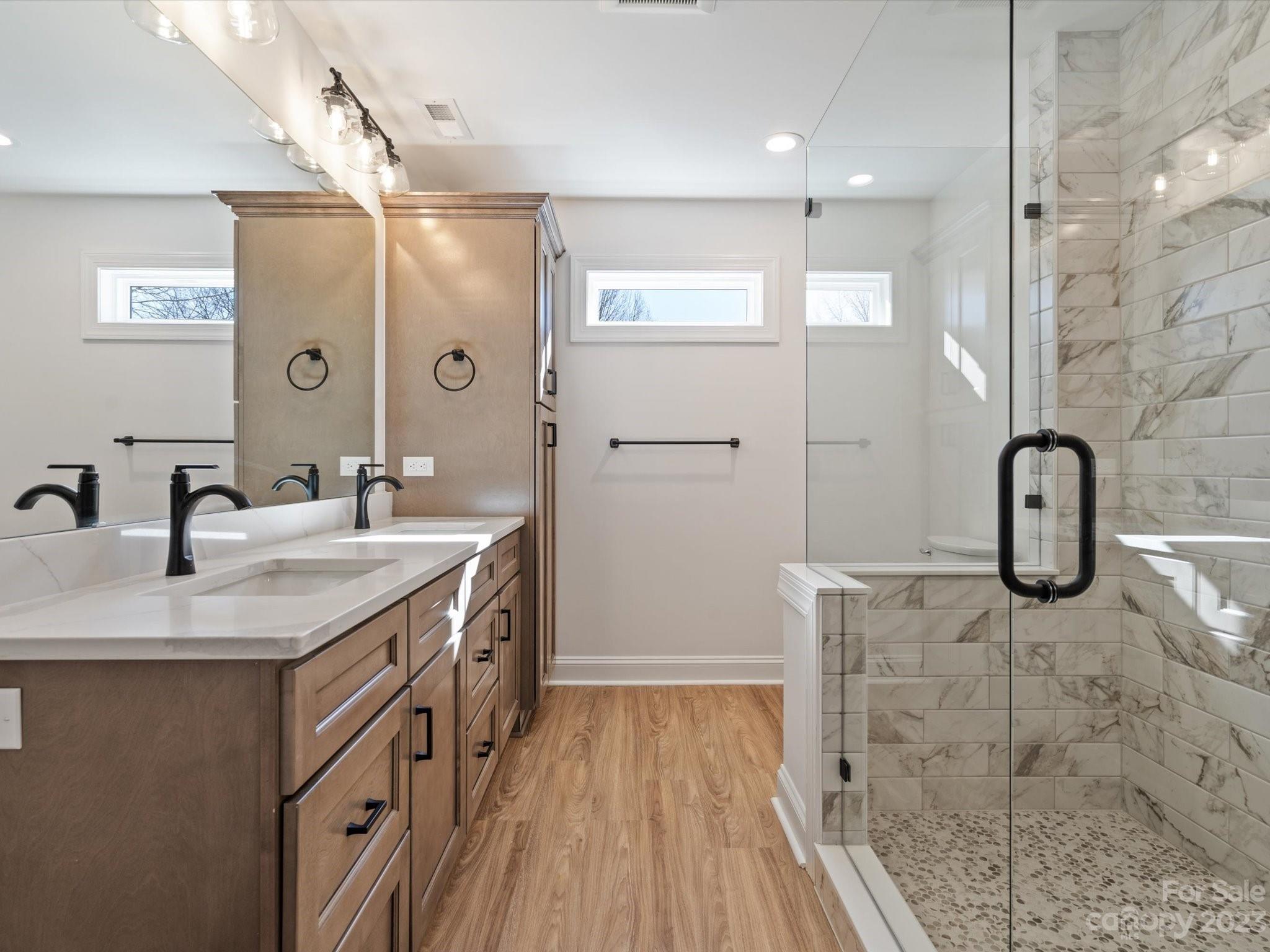 Tega Cay - Residential