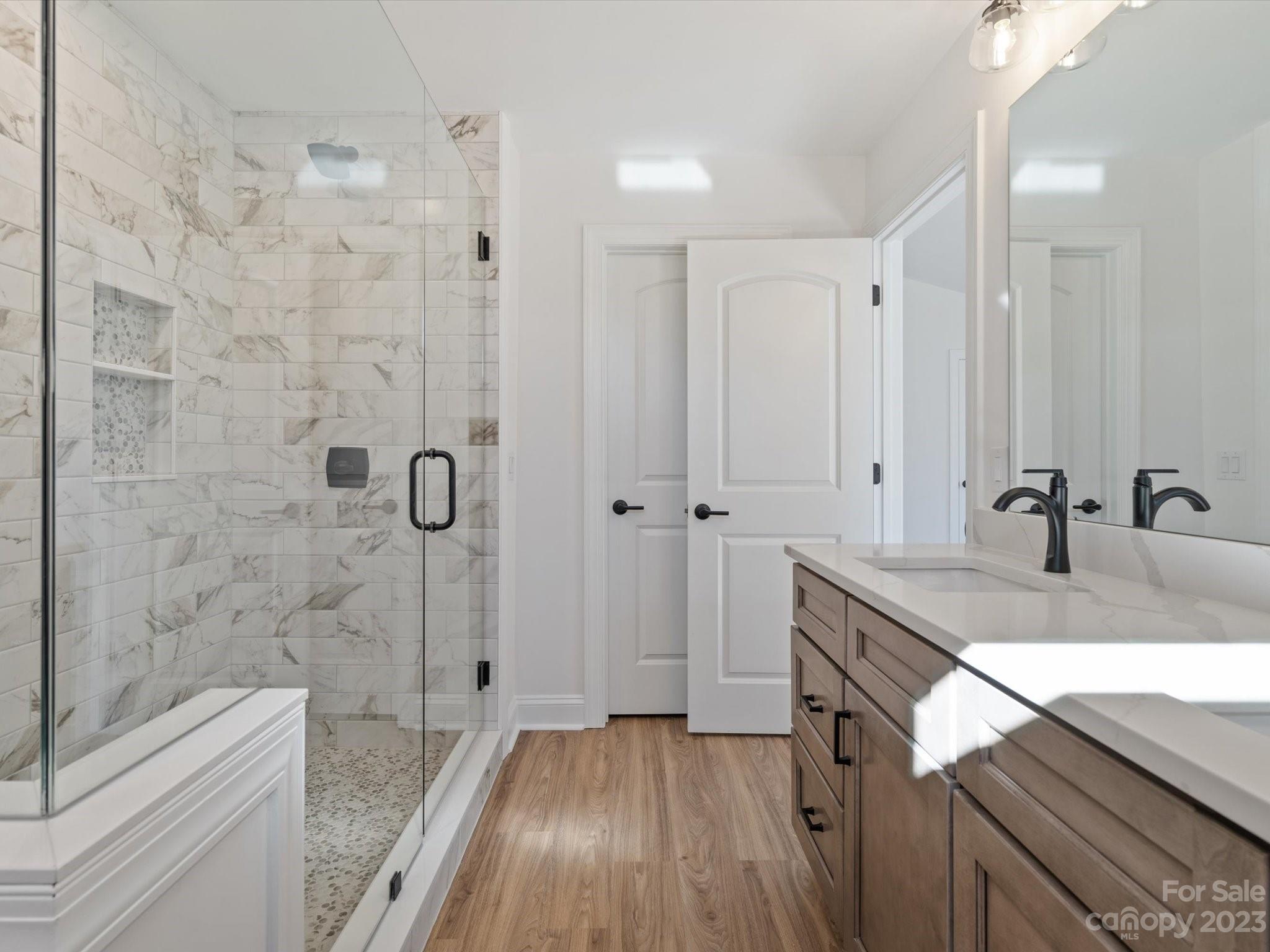 Tega Cay - Residential