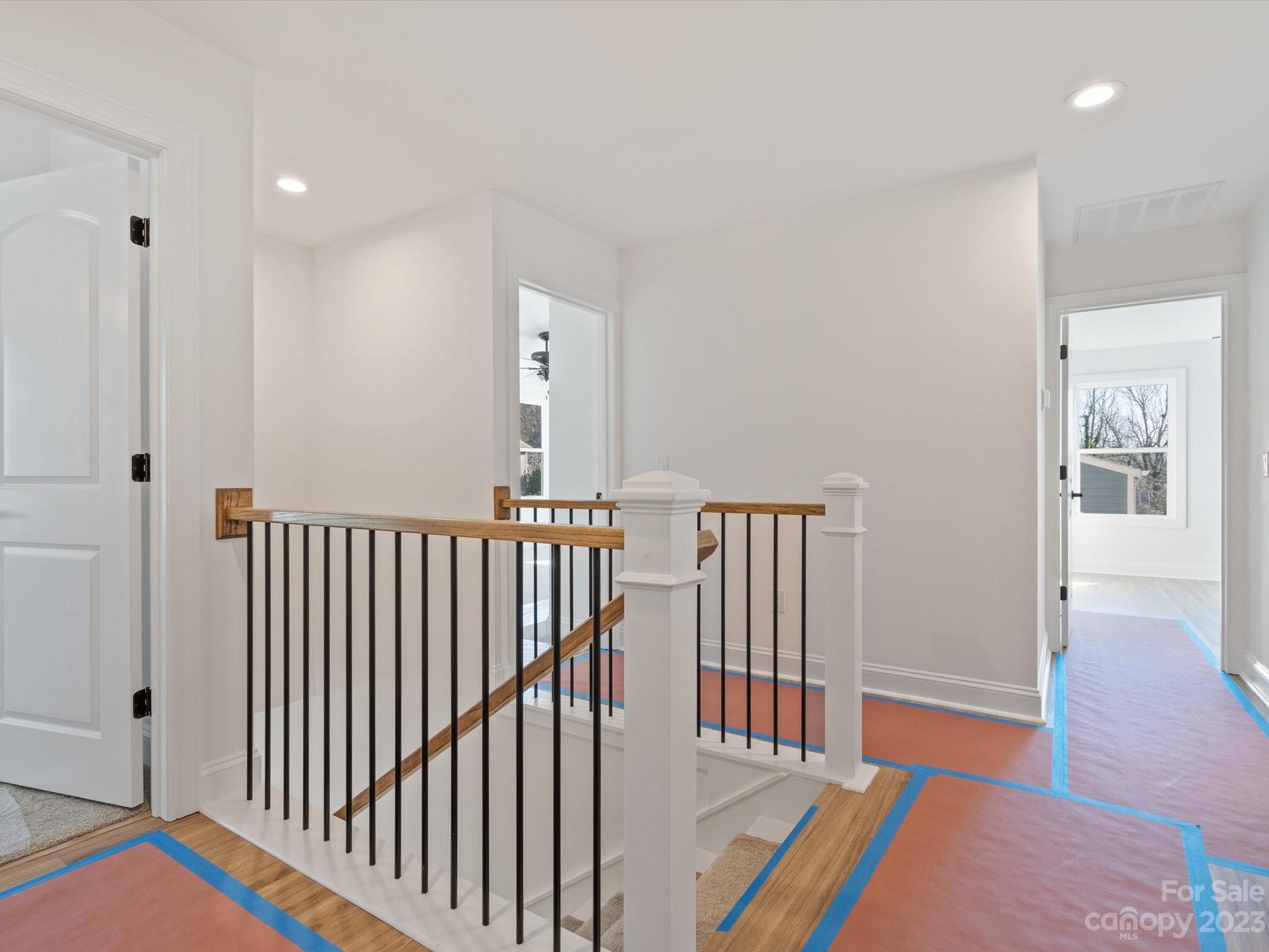 Tega Cay - Residential