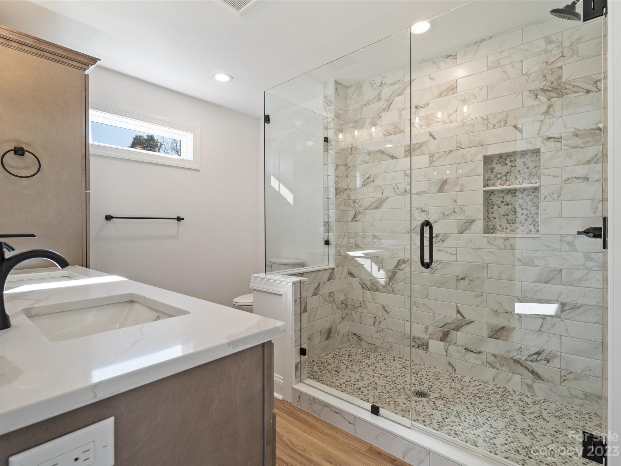 Tega Cay - Residential