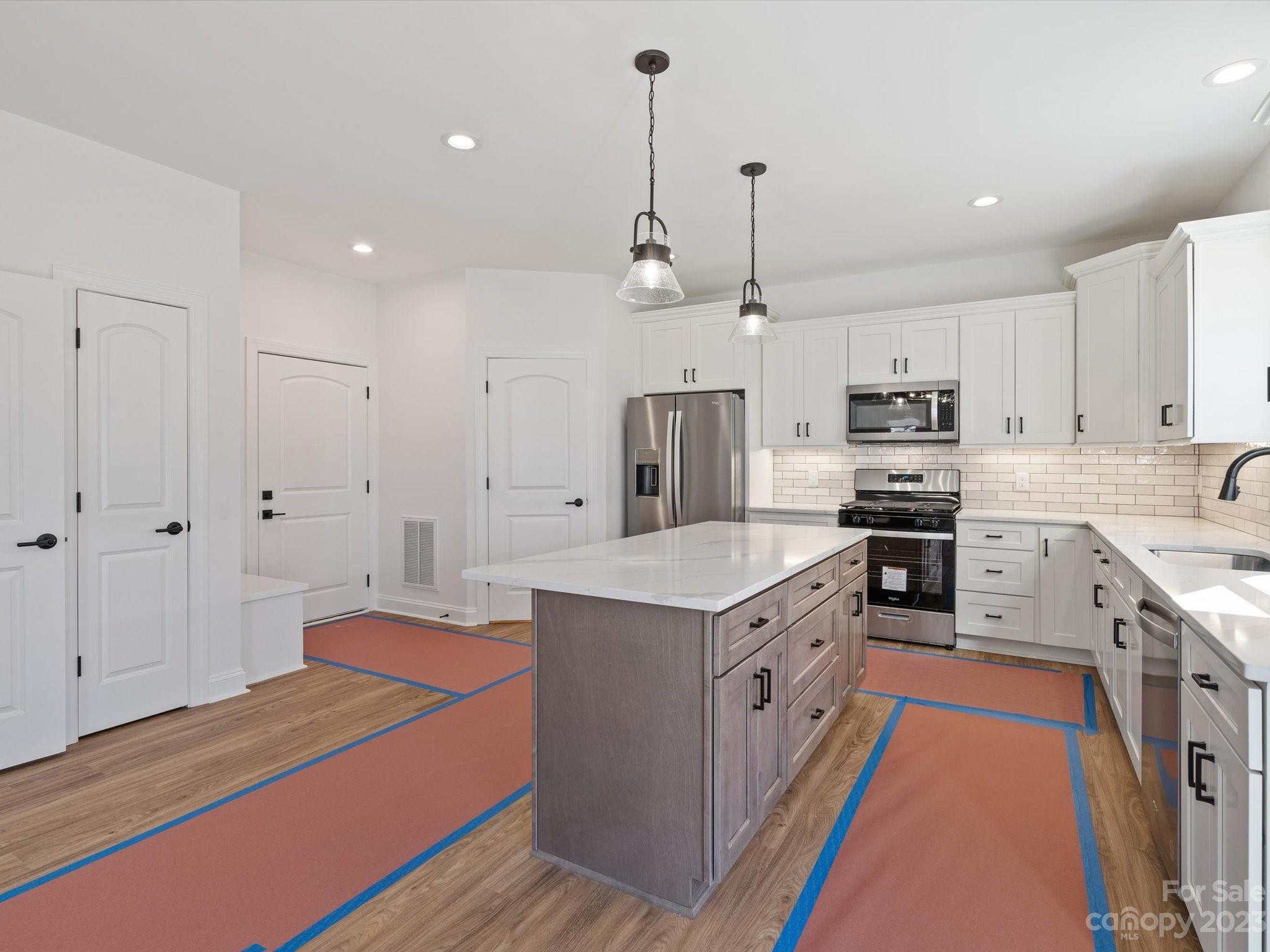 Tega Cay - Residential
