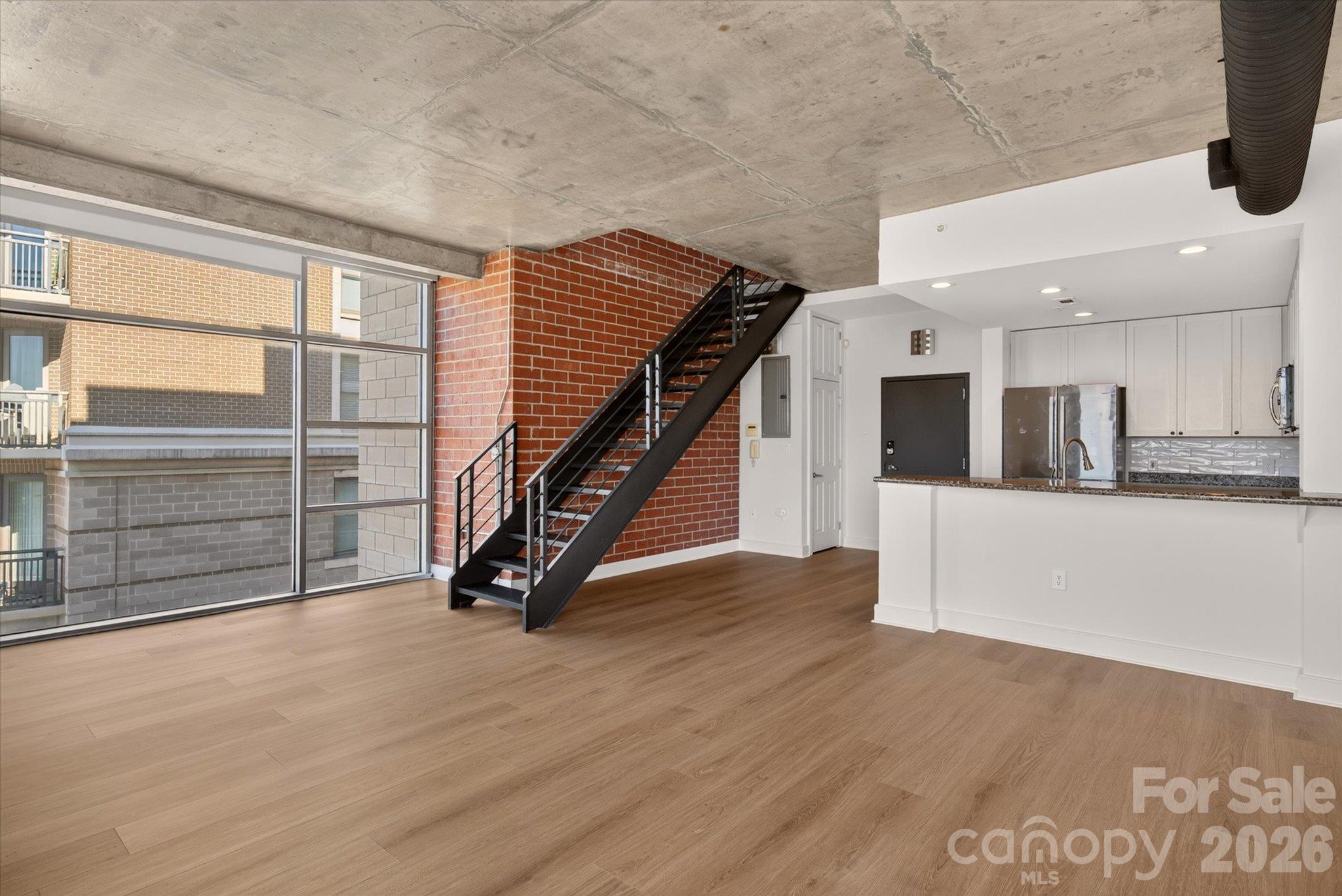 710 W Trade Street 501