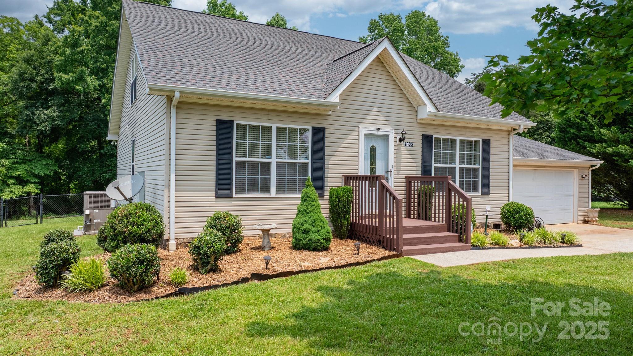 1028 Pocono Place