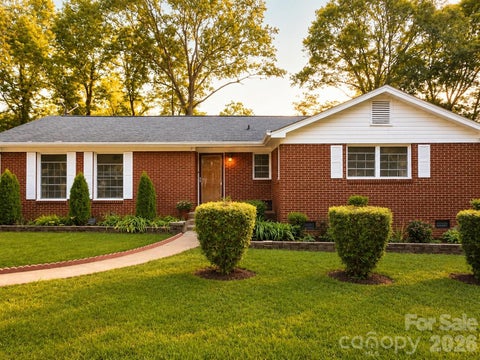 Photo of 3220 Wiseman Drive, Charlotte, NC 28227 (MLS # 4396959)