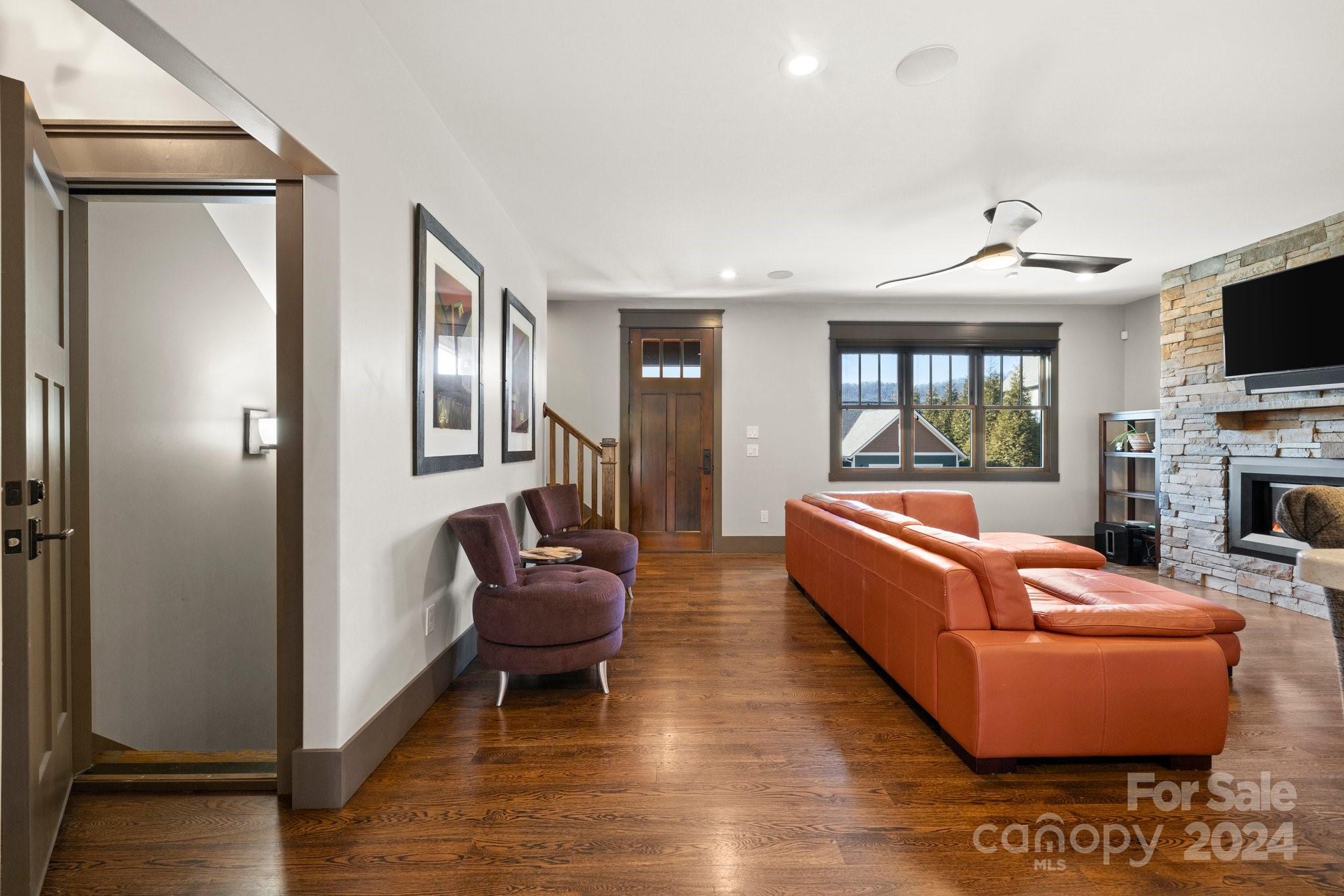 The Grove At Haw Creek - Residential